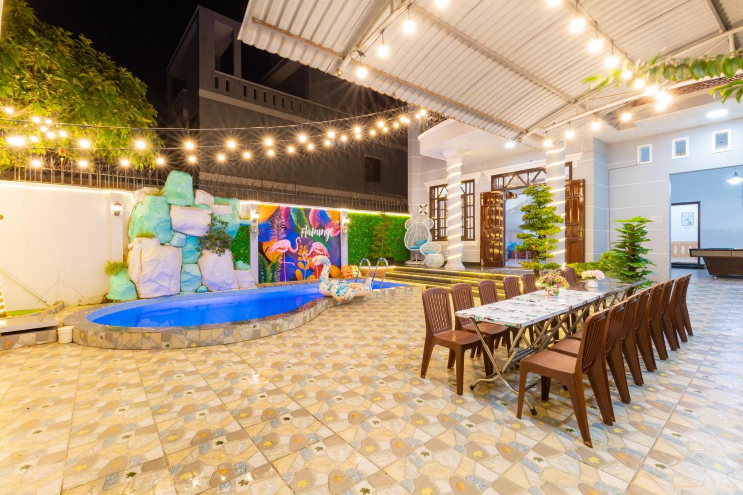 Biệt Thự HỒ BƠI 5PN Có phao HỒNG HẠC view 2