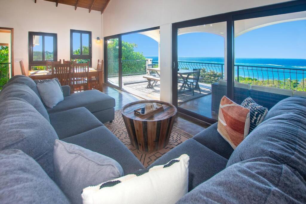 Apricari Villa / Luxury Views / 5 BDRM / Pool view 2