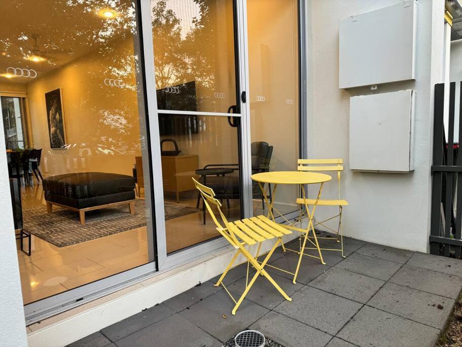 The place to stay in Canberra - parking and wi-fi