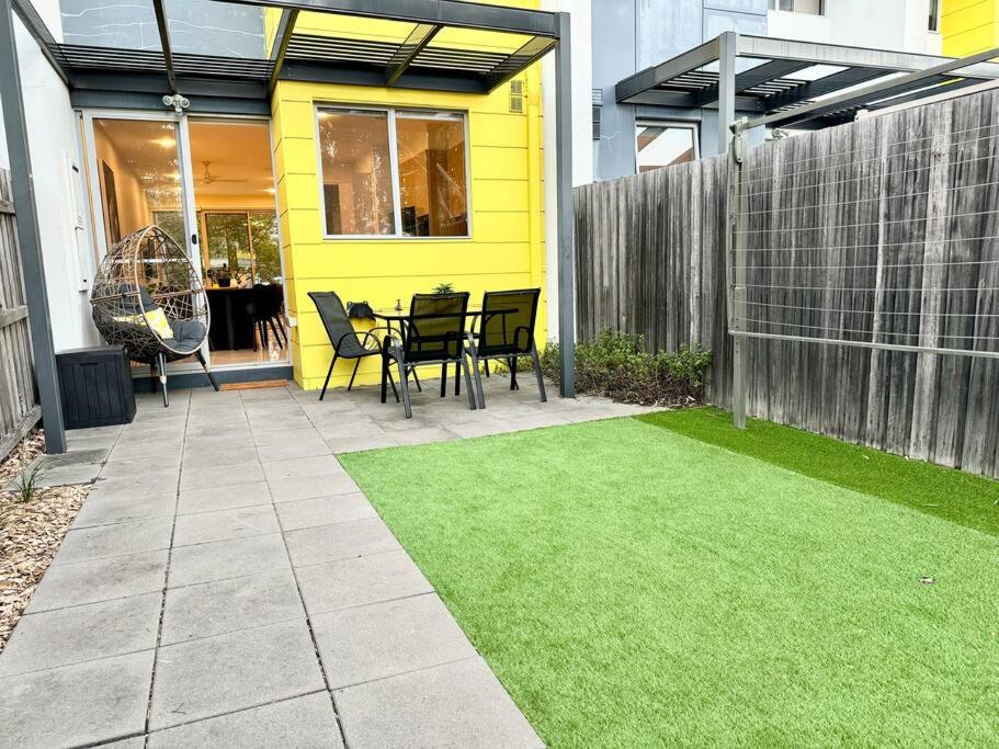 The place to stay in Canberra - parking and wi-fi