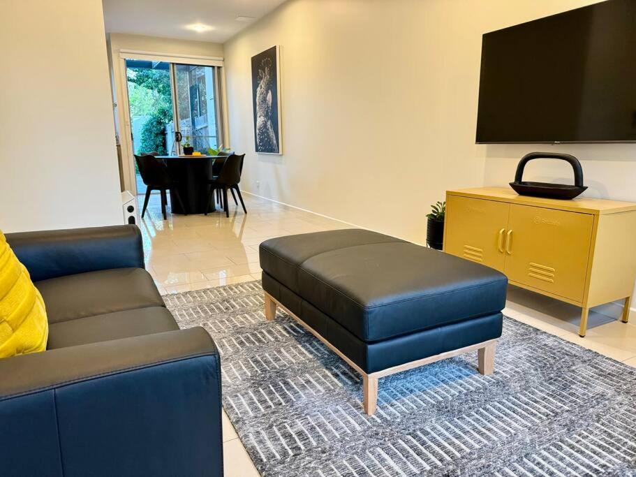 The place to stay in Canberra - parking and wi-fi