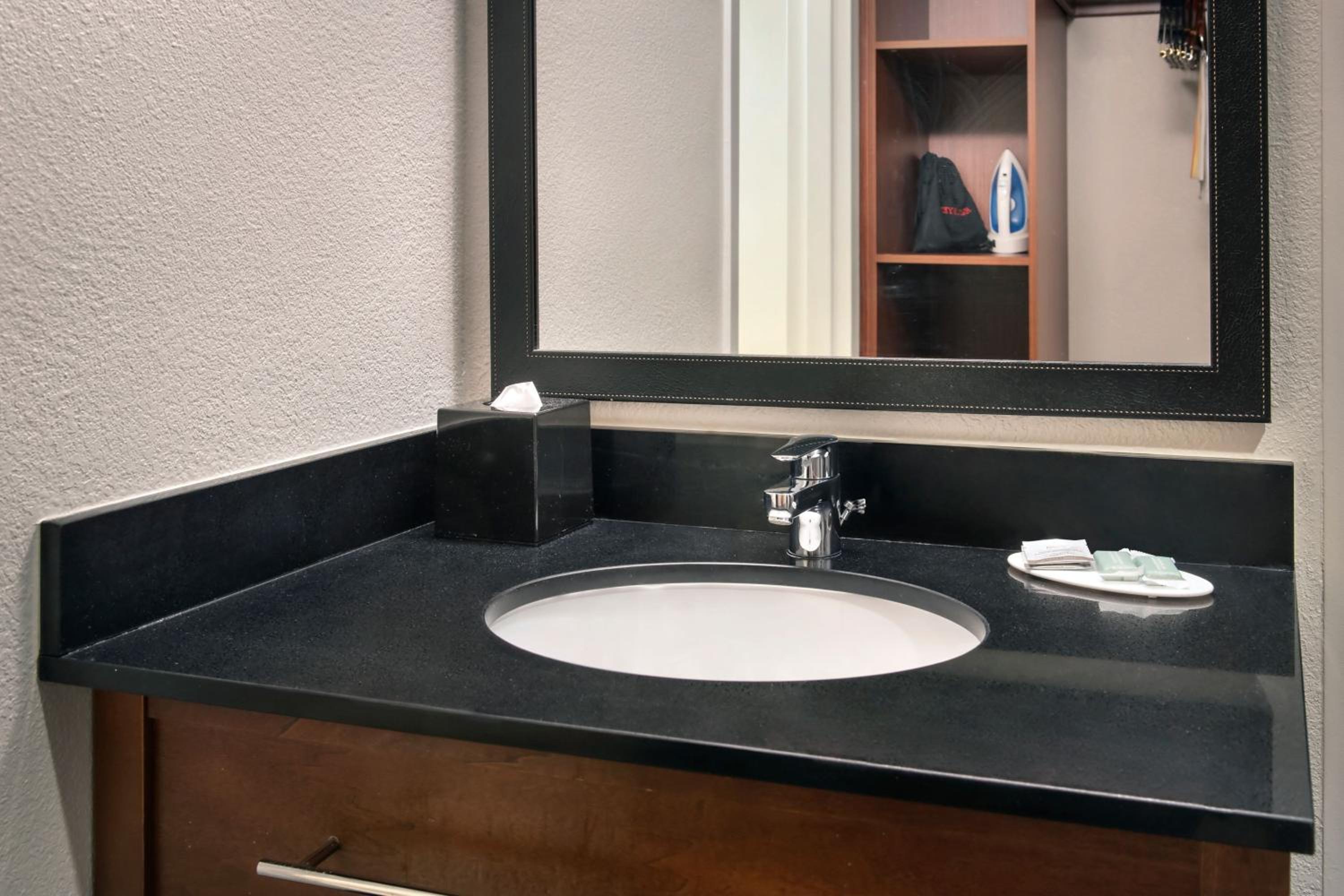 Fairfield by Marriott Inn Suites Wallingford New Haven - Property Image 28