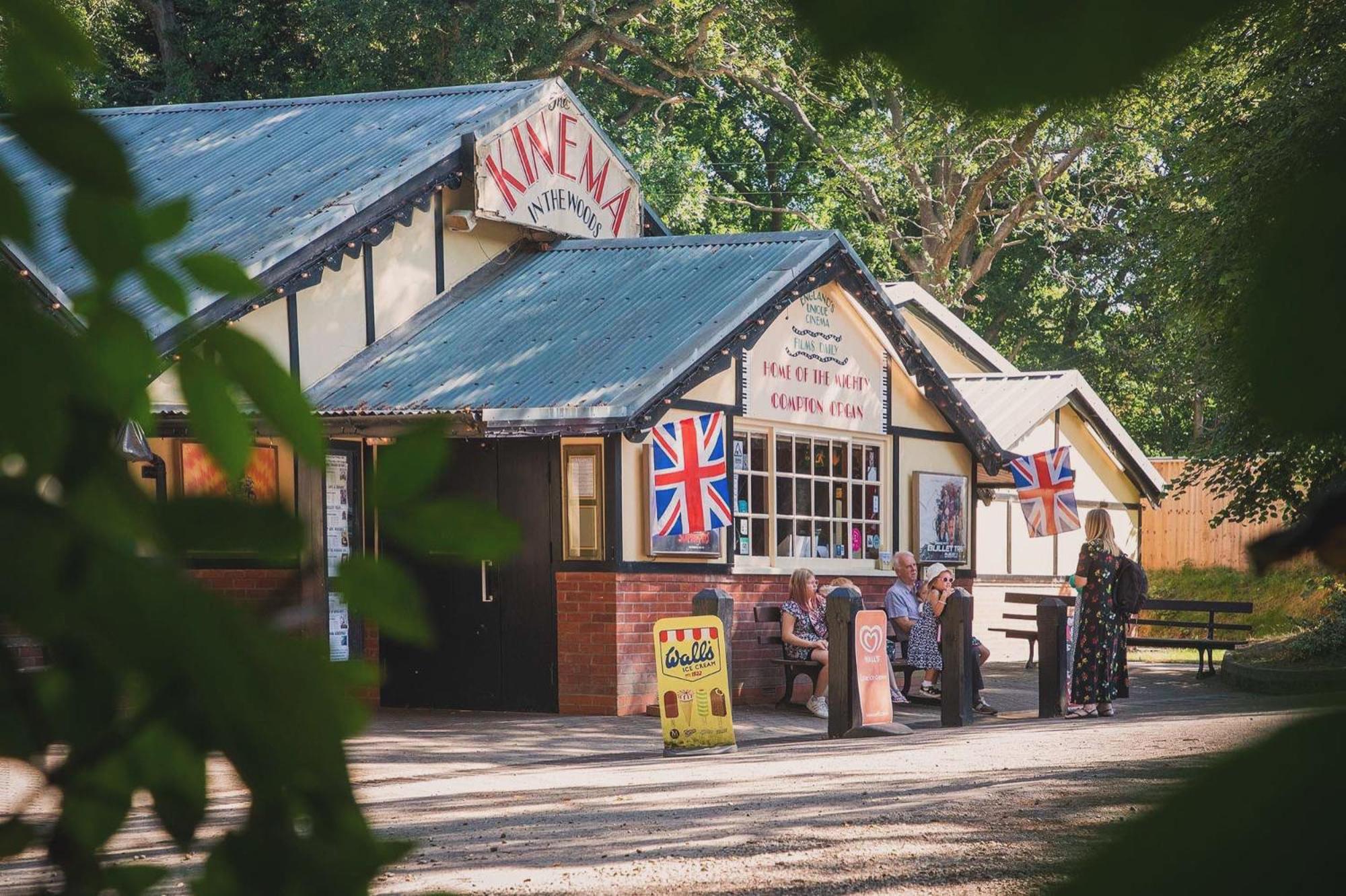 Hotchkin Lodge