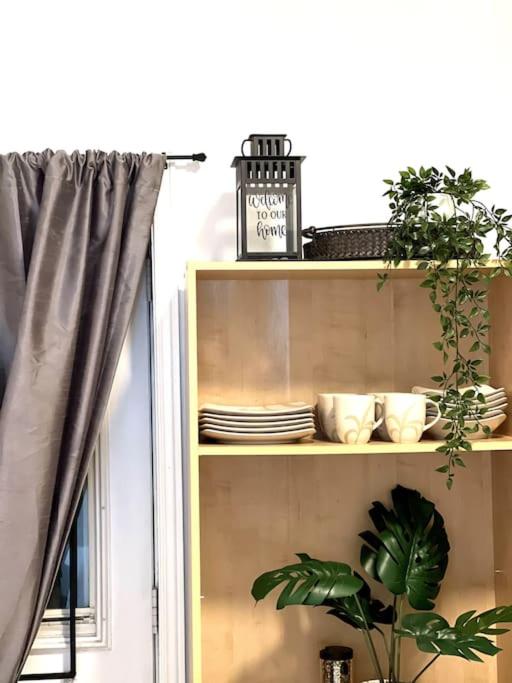 Vintage 2 bed 2 bath suite Distillery District
