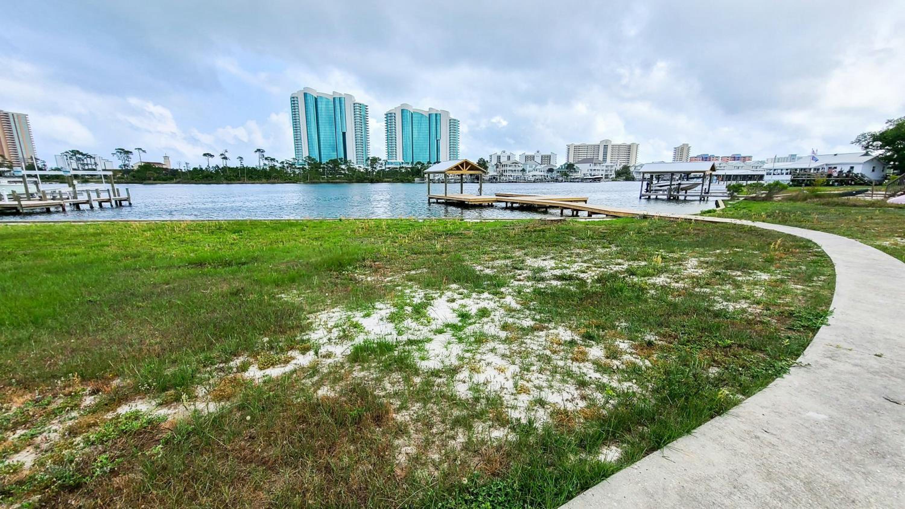Recently Updated Home w/ Private Pier/Boat Slip