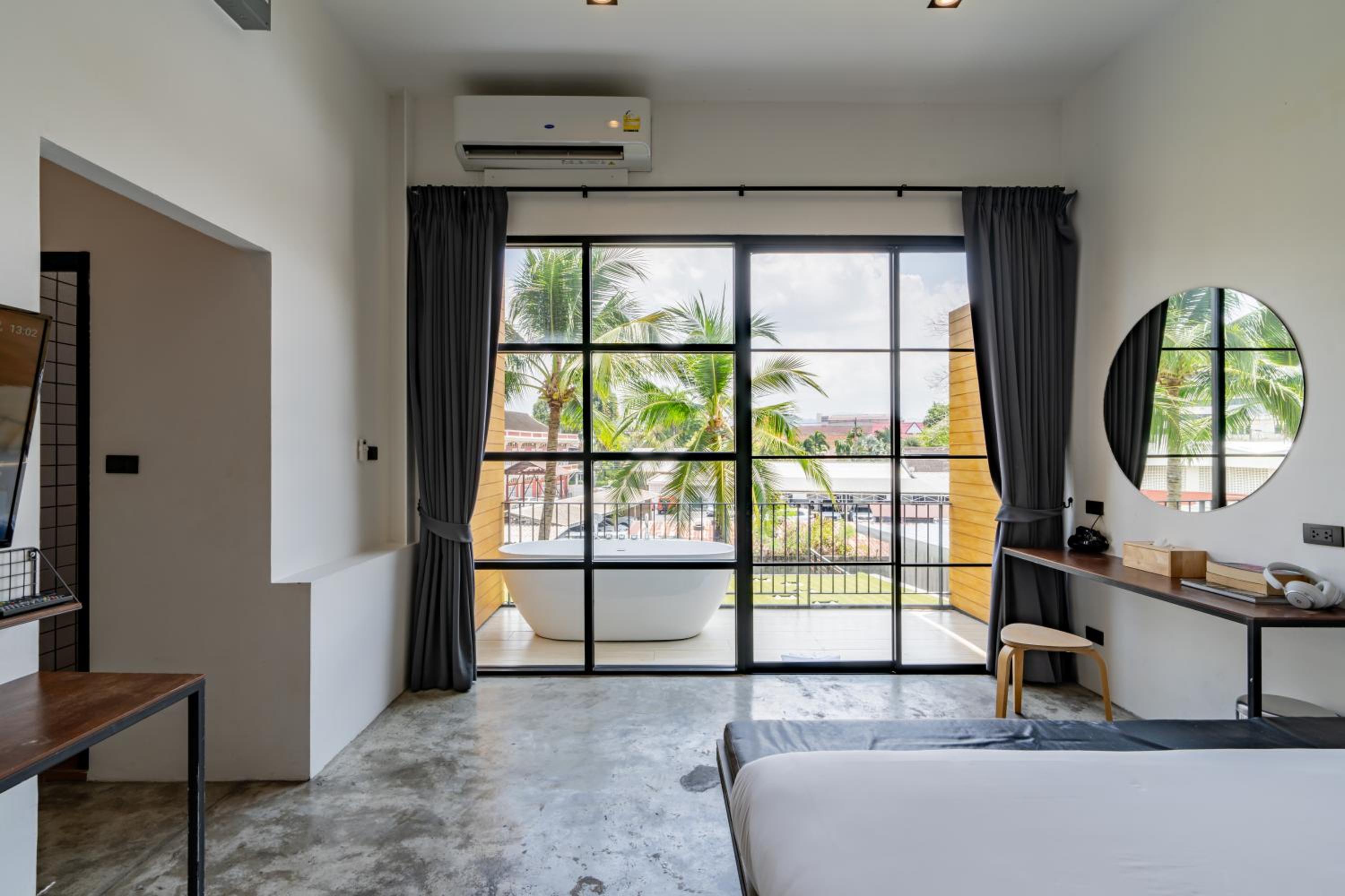 Book a Bed Poshtel - SHA Plus