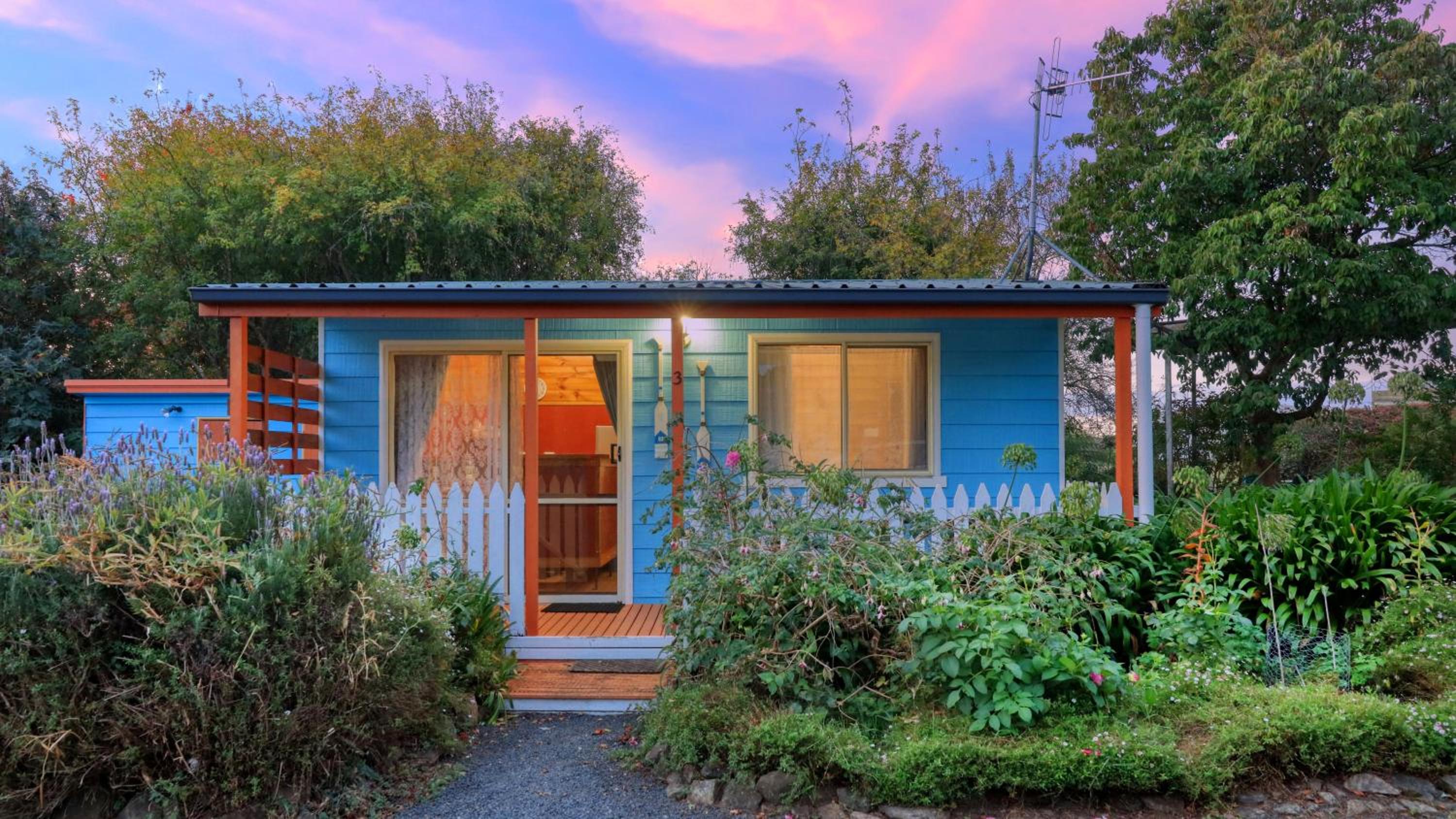 Boat Harbour Garden Cottages