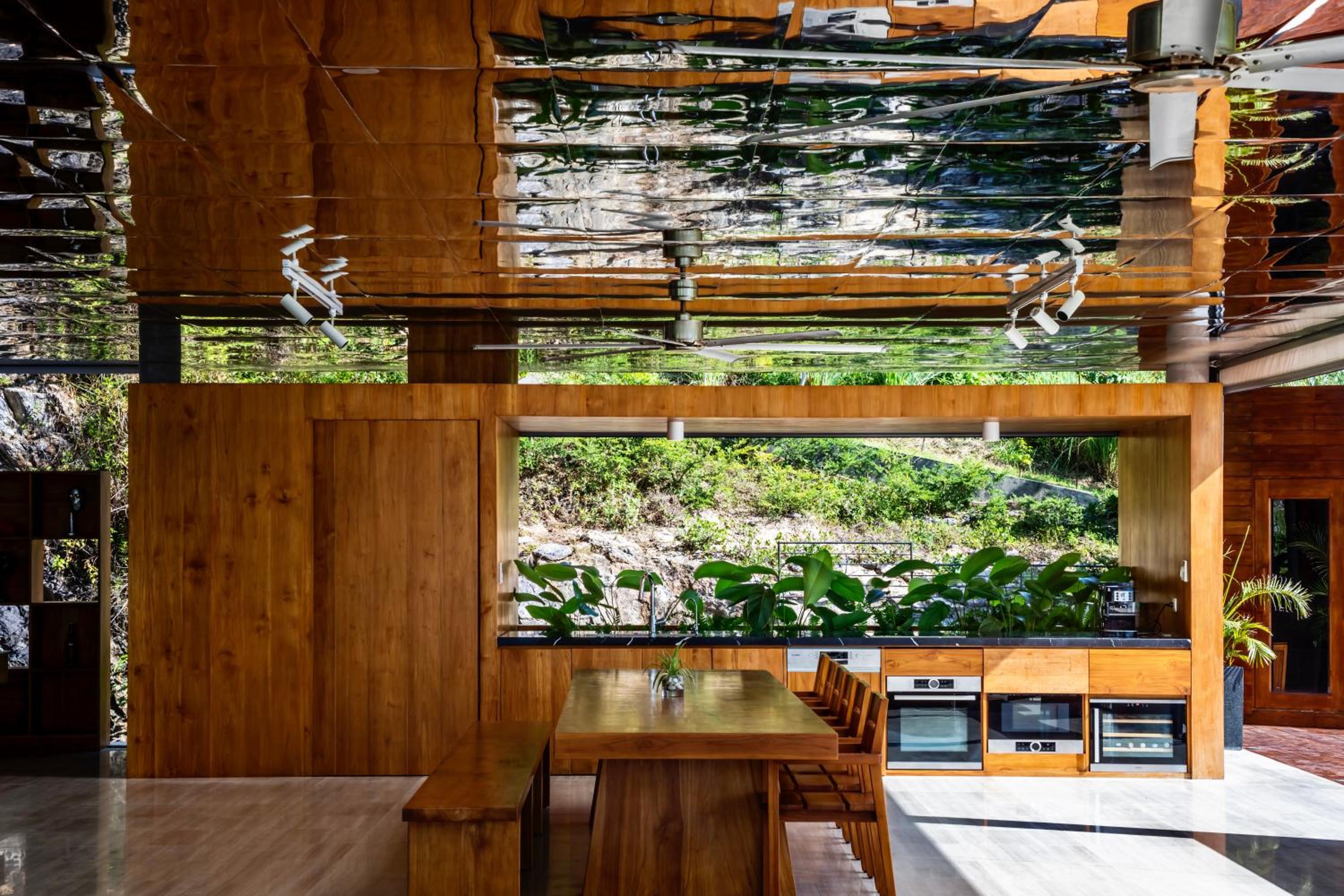 Venity Villa Nha Trang