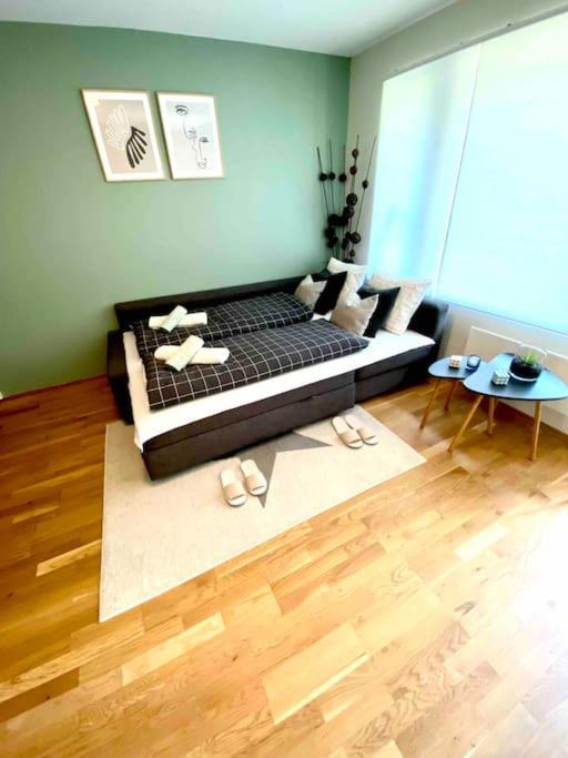 Lovely apartment with private garden and 2 gratis bicycles
