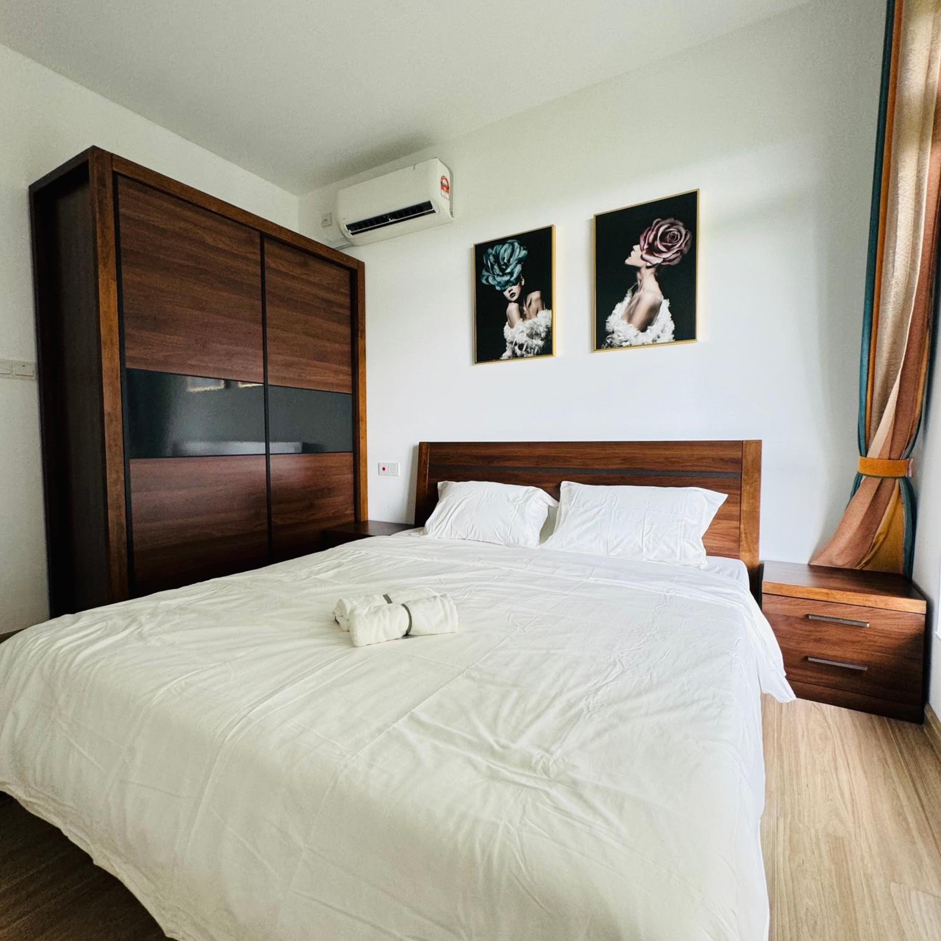 Cozy 2B1R 3pax Condo Forest City C3-1002 photo 2
