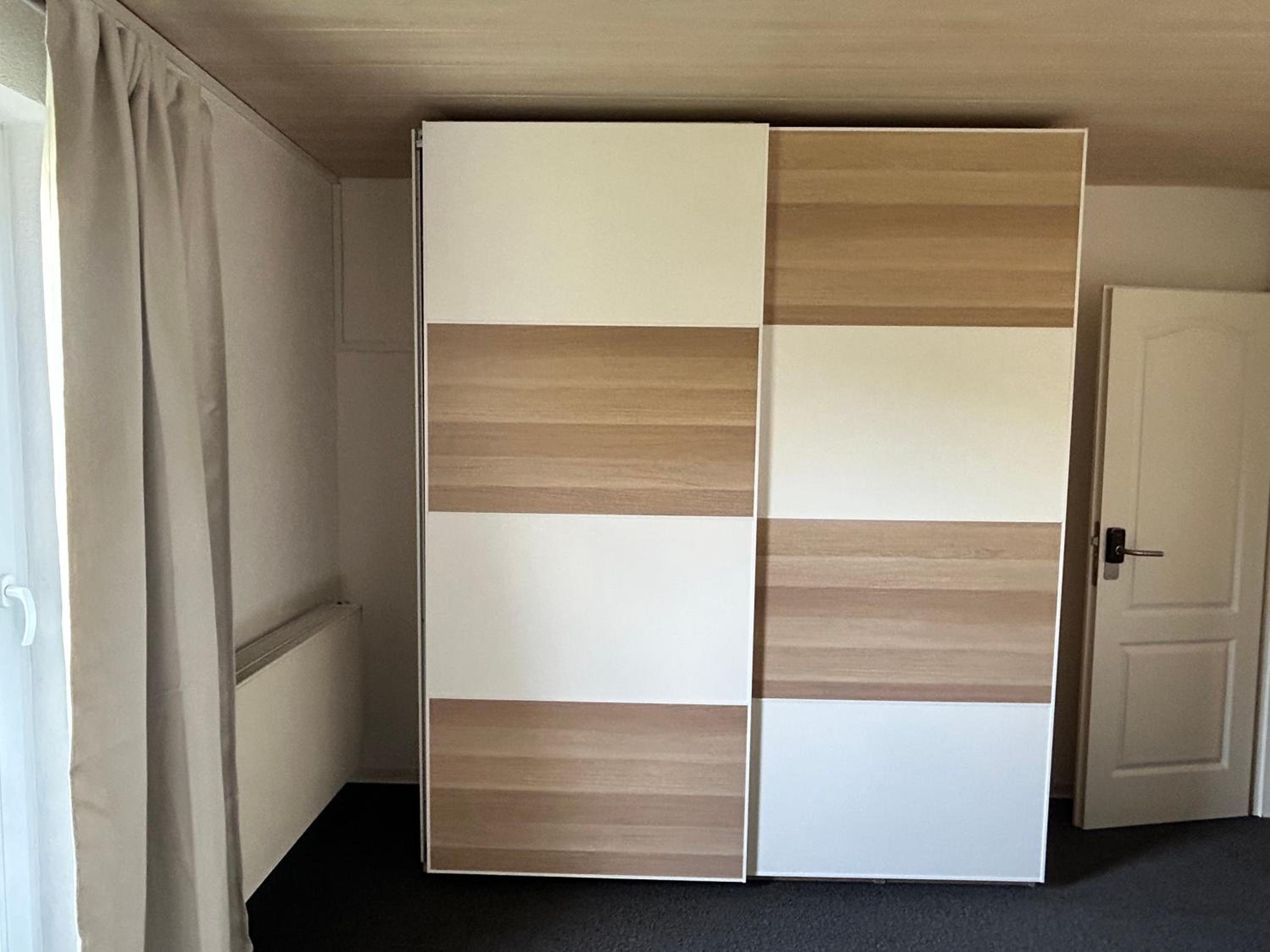 Monteurhaus Business-House für 14 Personen, Küche, Smart-TV