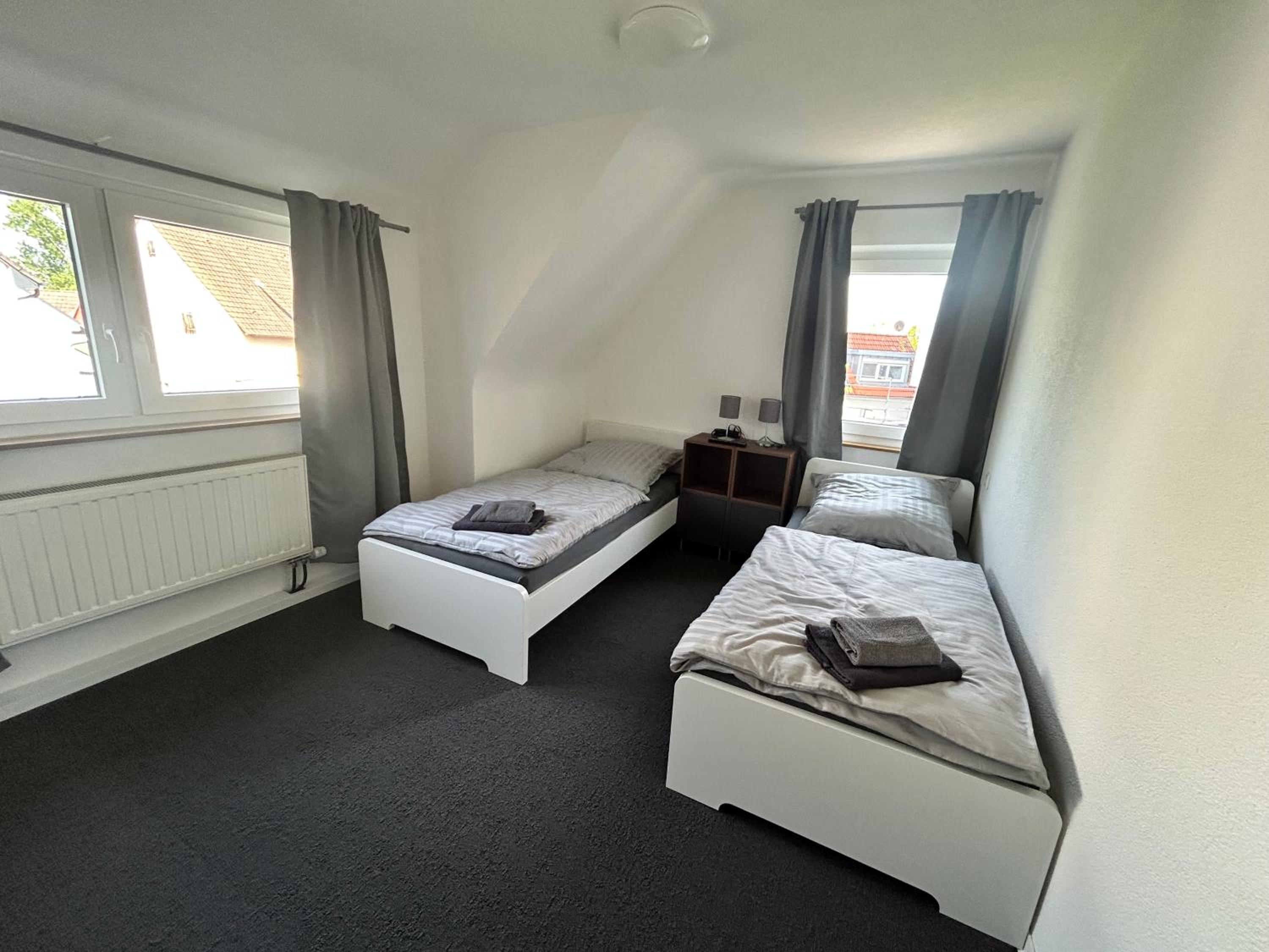 Monteurhaus Business-House für 14 Personen, Küche, Smart-TV