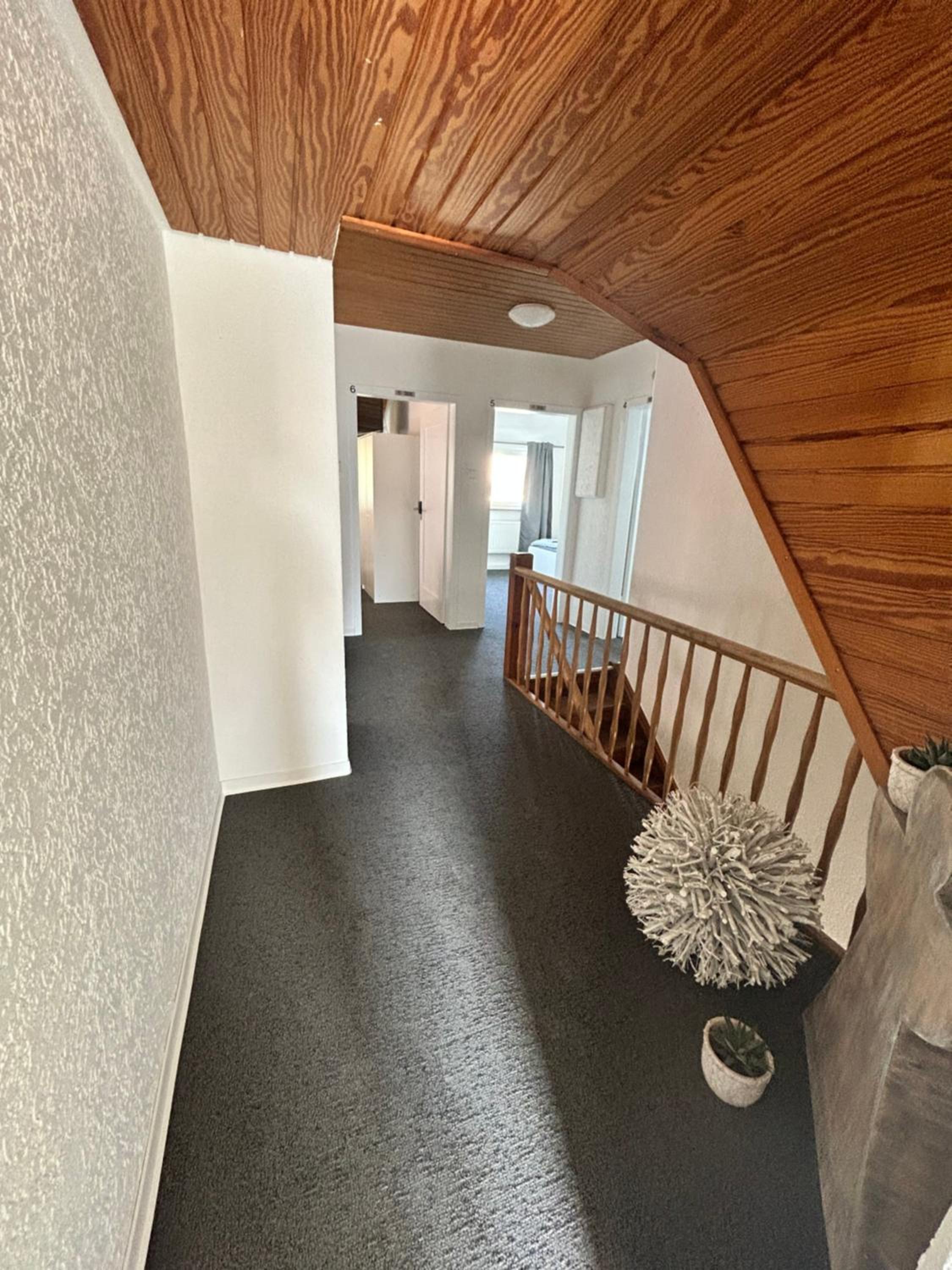 Monteurhaus Business-House für 14 Personen, Küche, Smart-TV