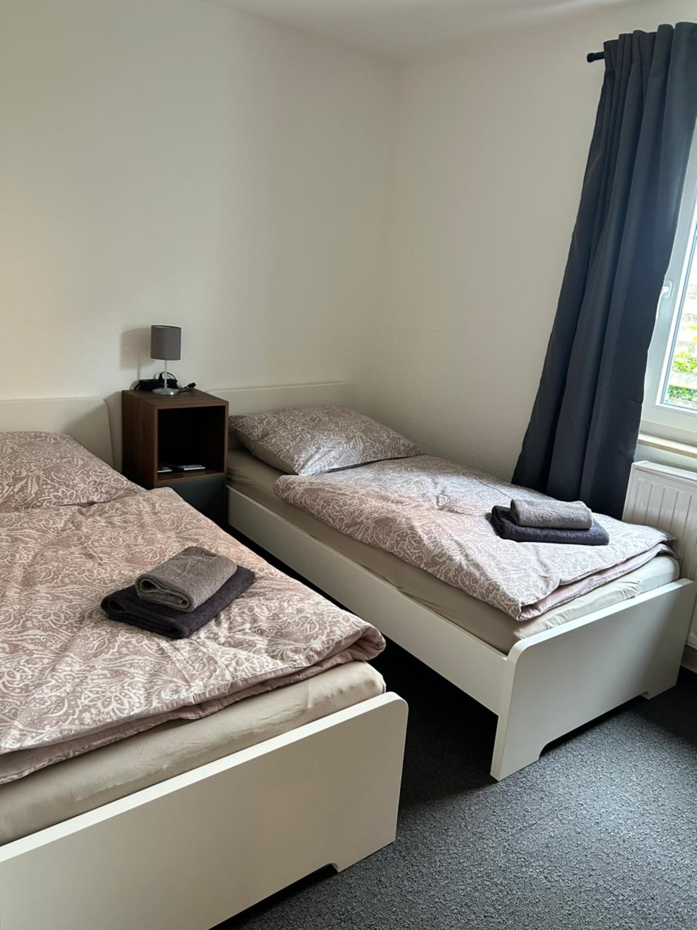 Monteurhaus Business-House für 14 Personen, Küche, Smart-TV