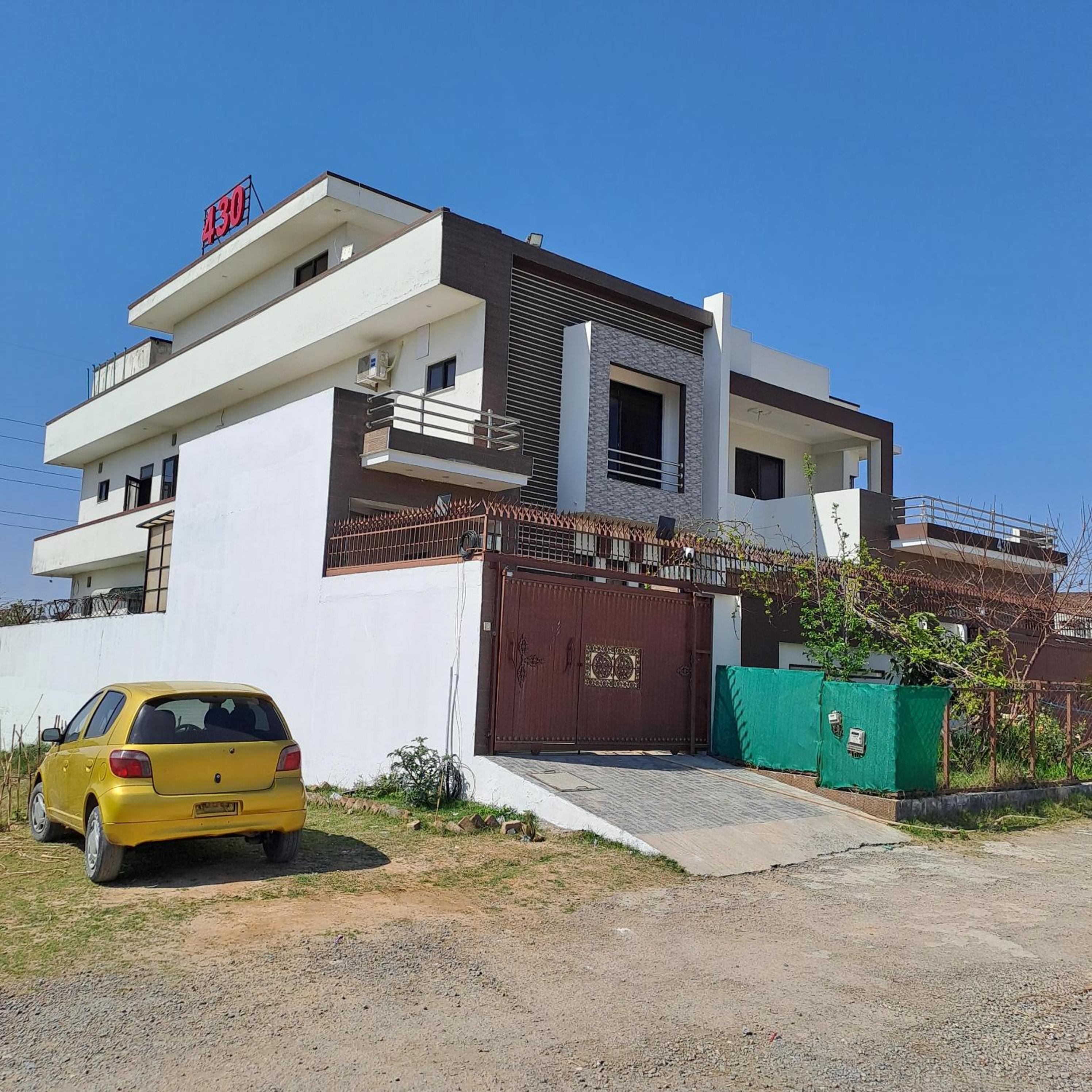 Vacation Home Islamabad view 5