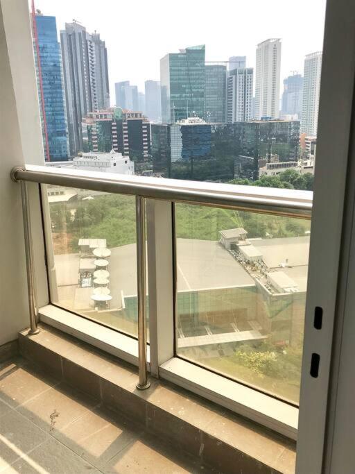 Cozy Lux 2BR Kuningan Central Prime Private Lift view 3
