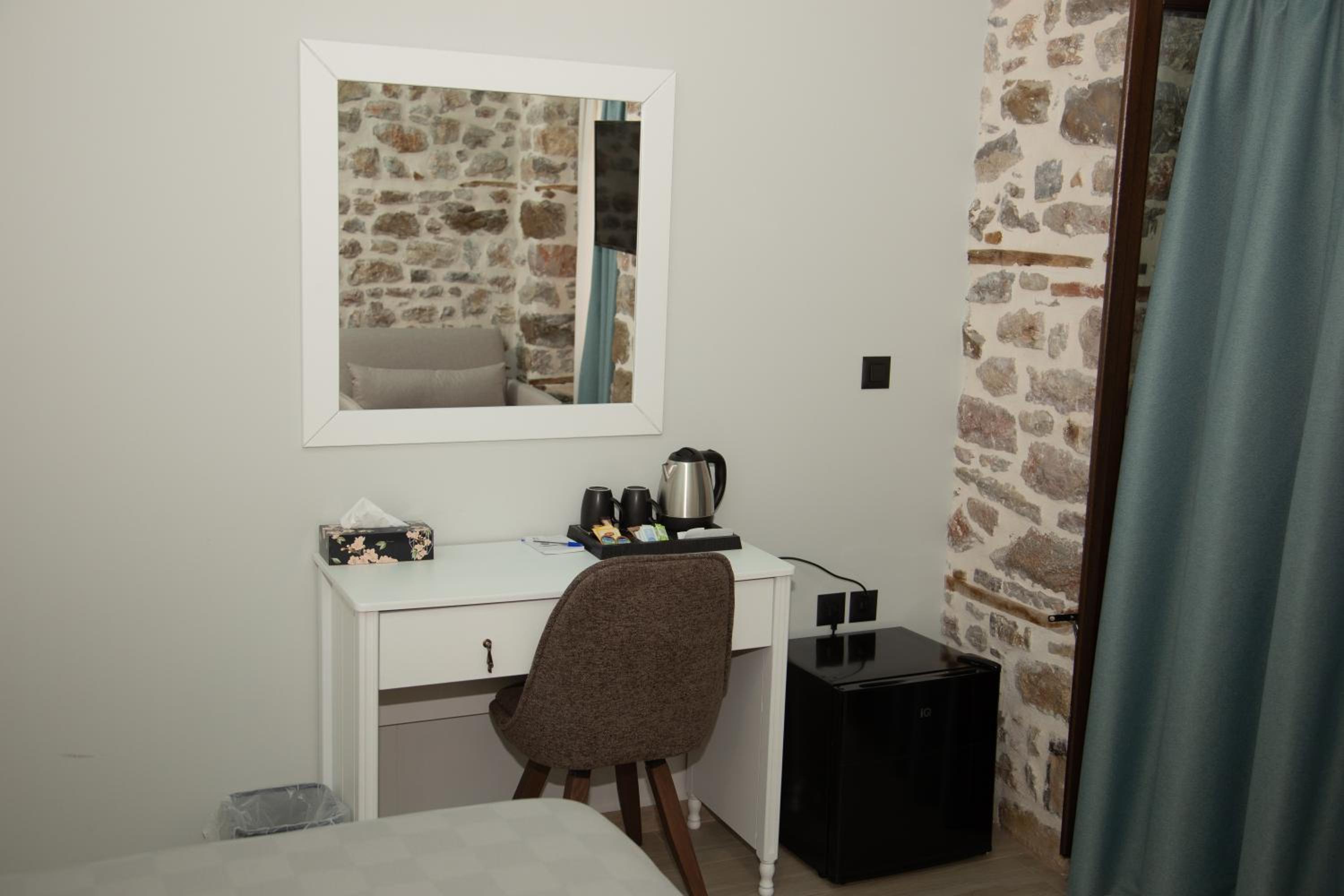 Photo 32