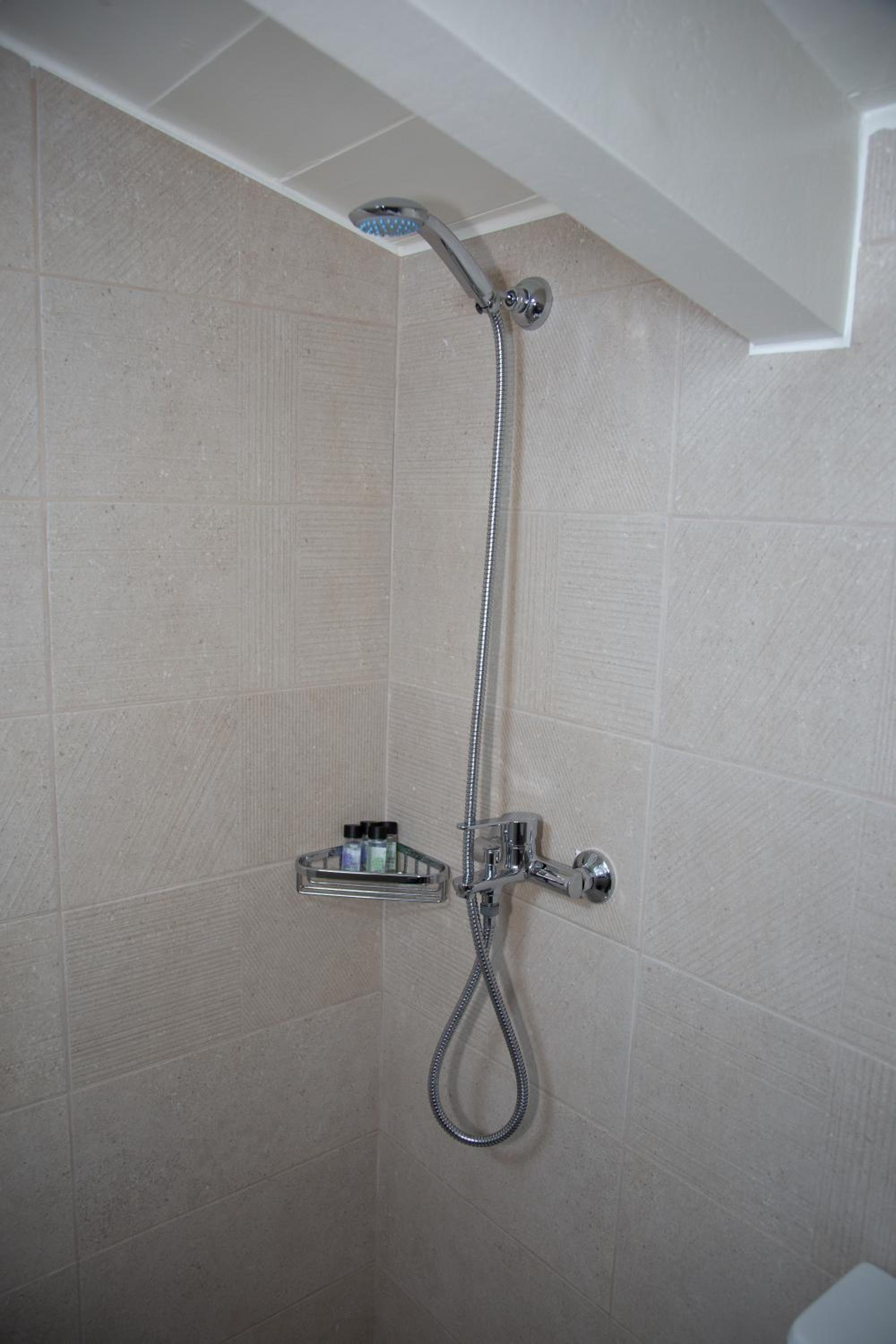Photo 48