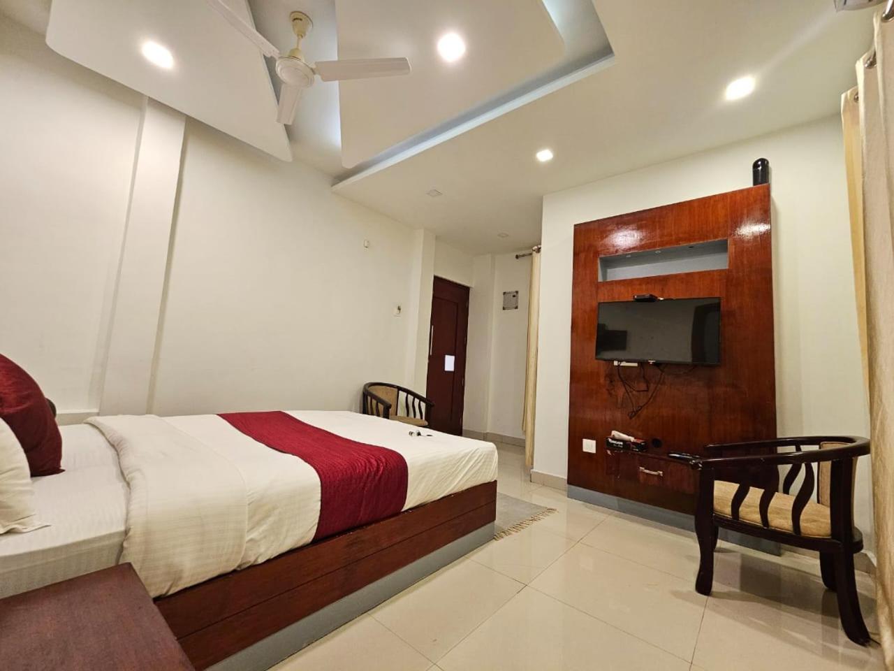 Dazzle Edakkal Village Resort