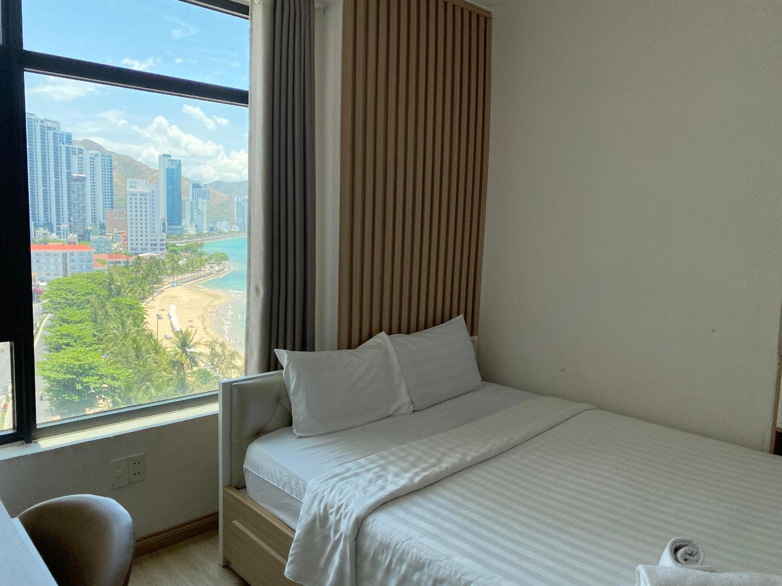 AMONLI APARTMENT