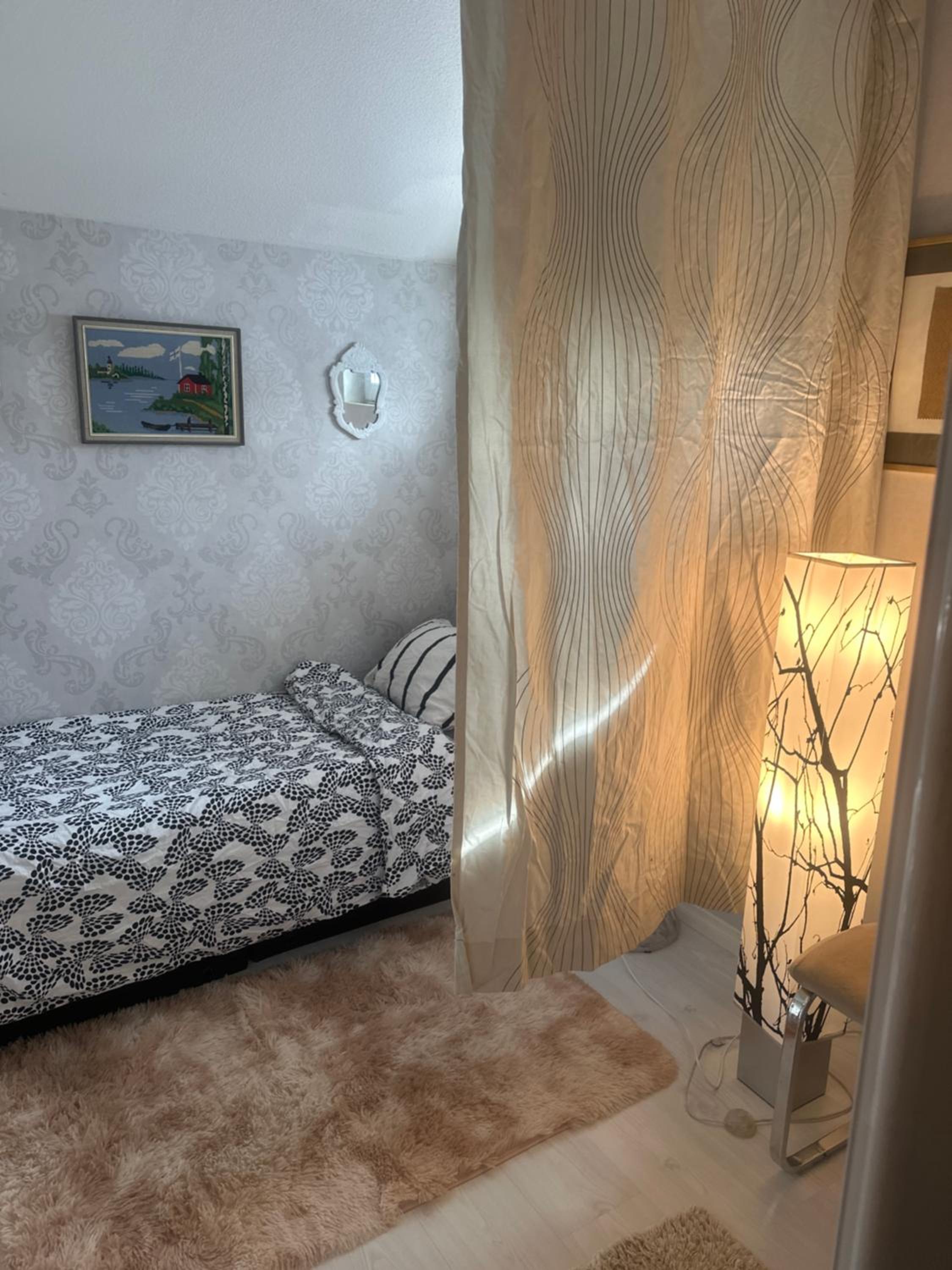 Small guest room