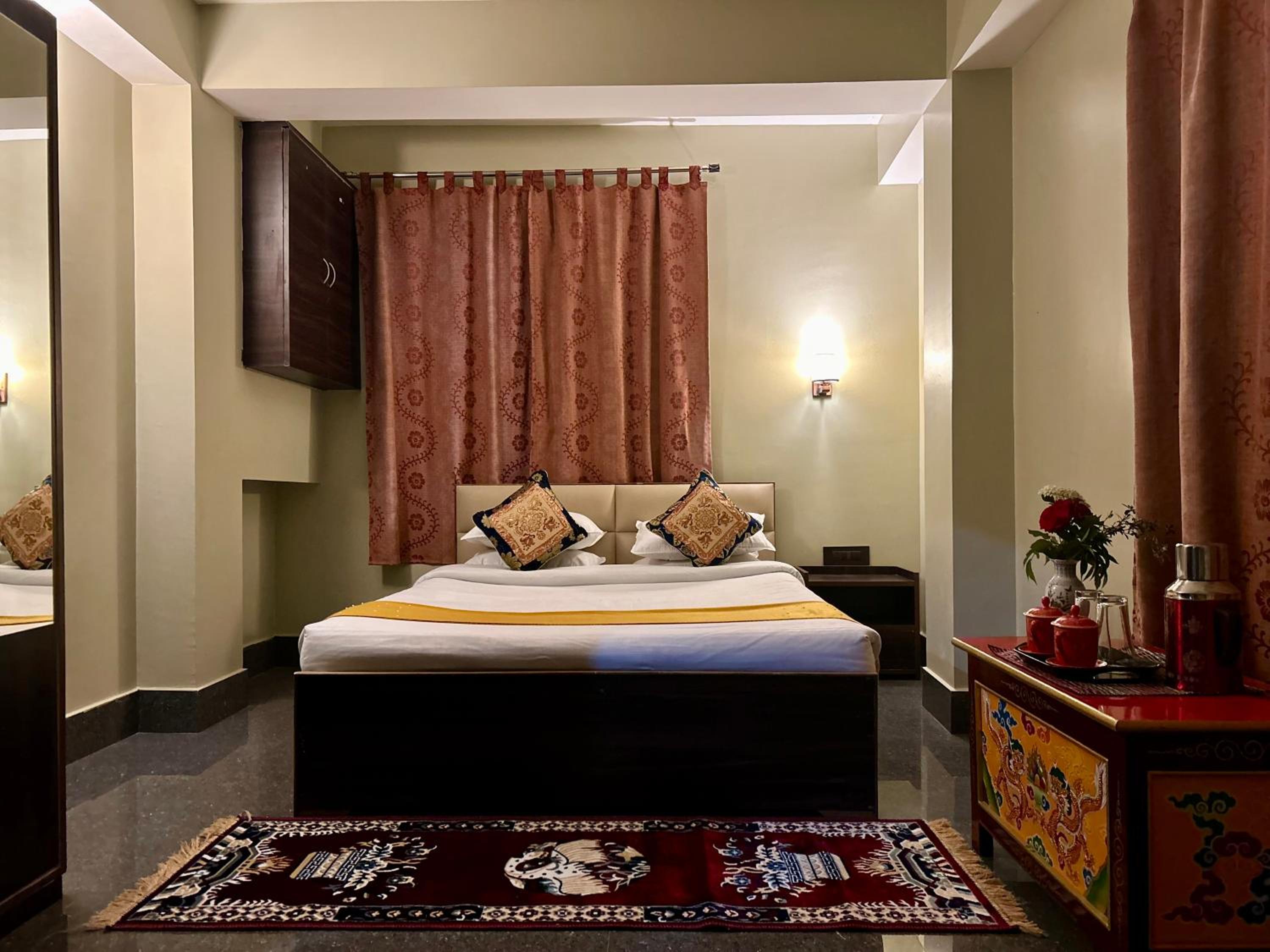 Khimsa Lodge view 5