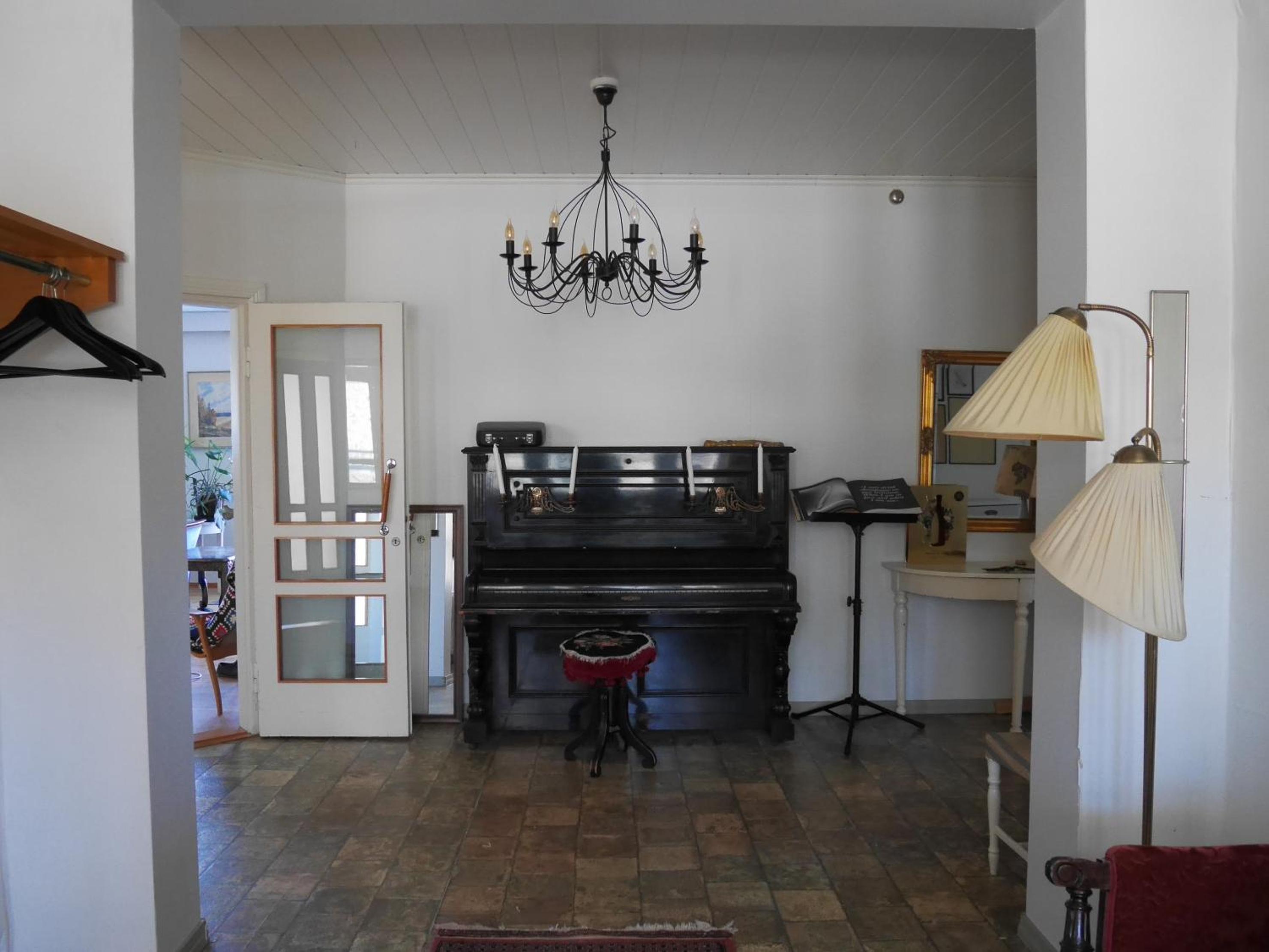 Lindallén Guest House