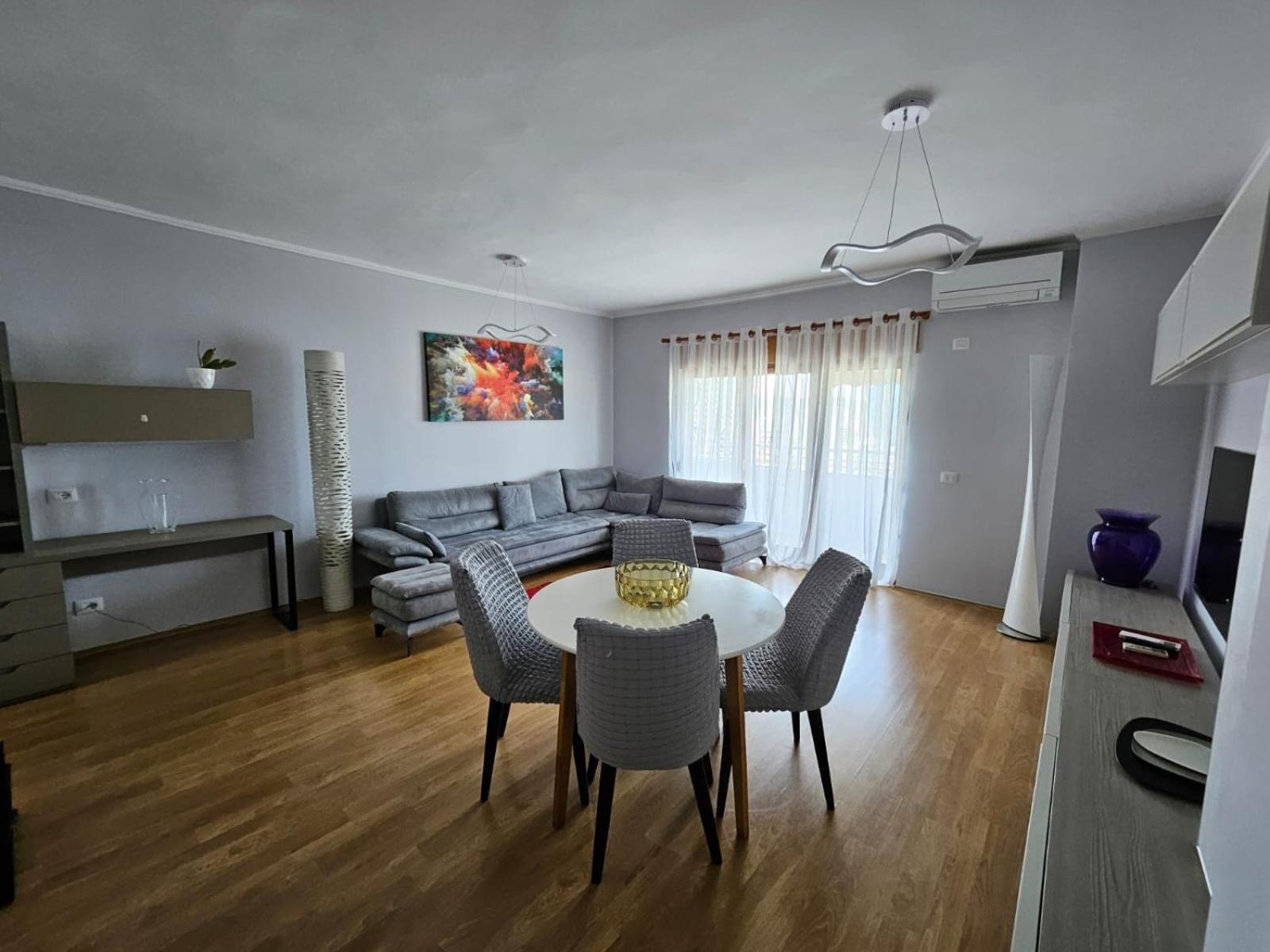 SKY DWELLING TIRANA