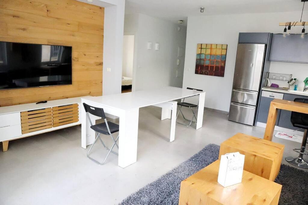 Nice apartment near the beach view 5