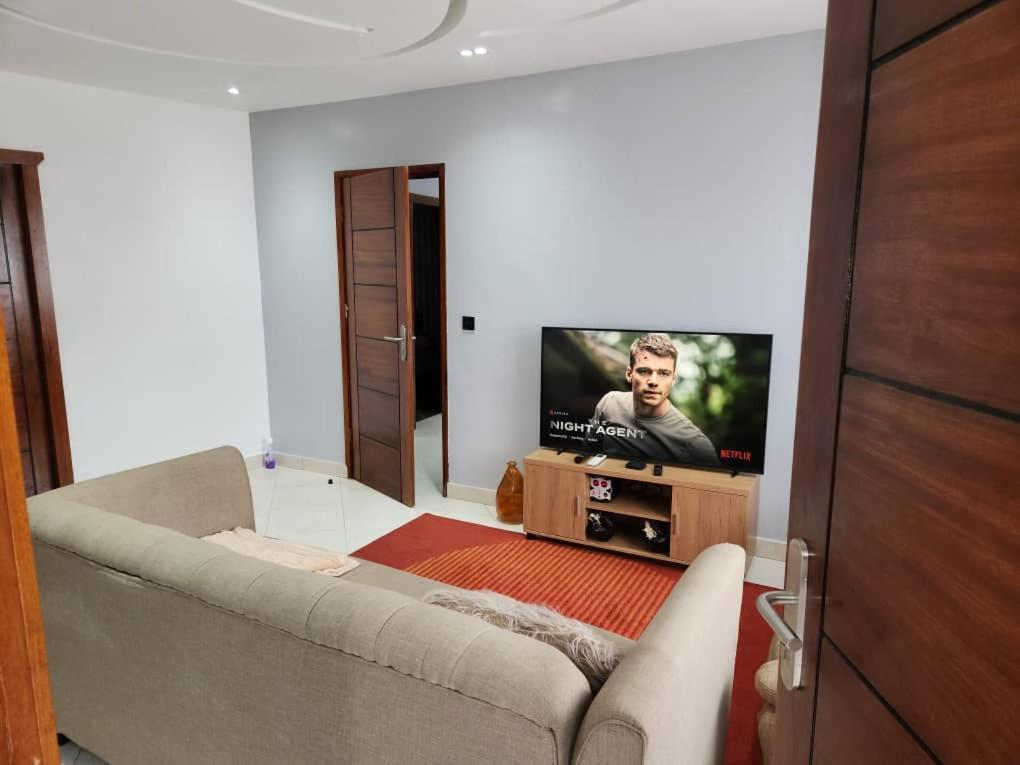 Home City Suite 2G