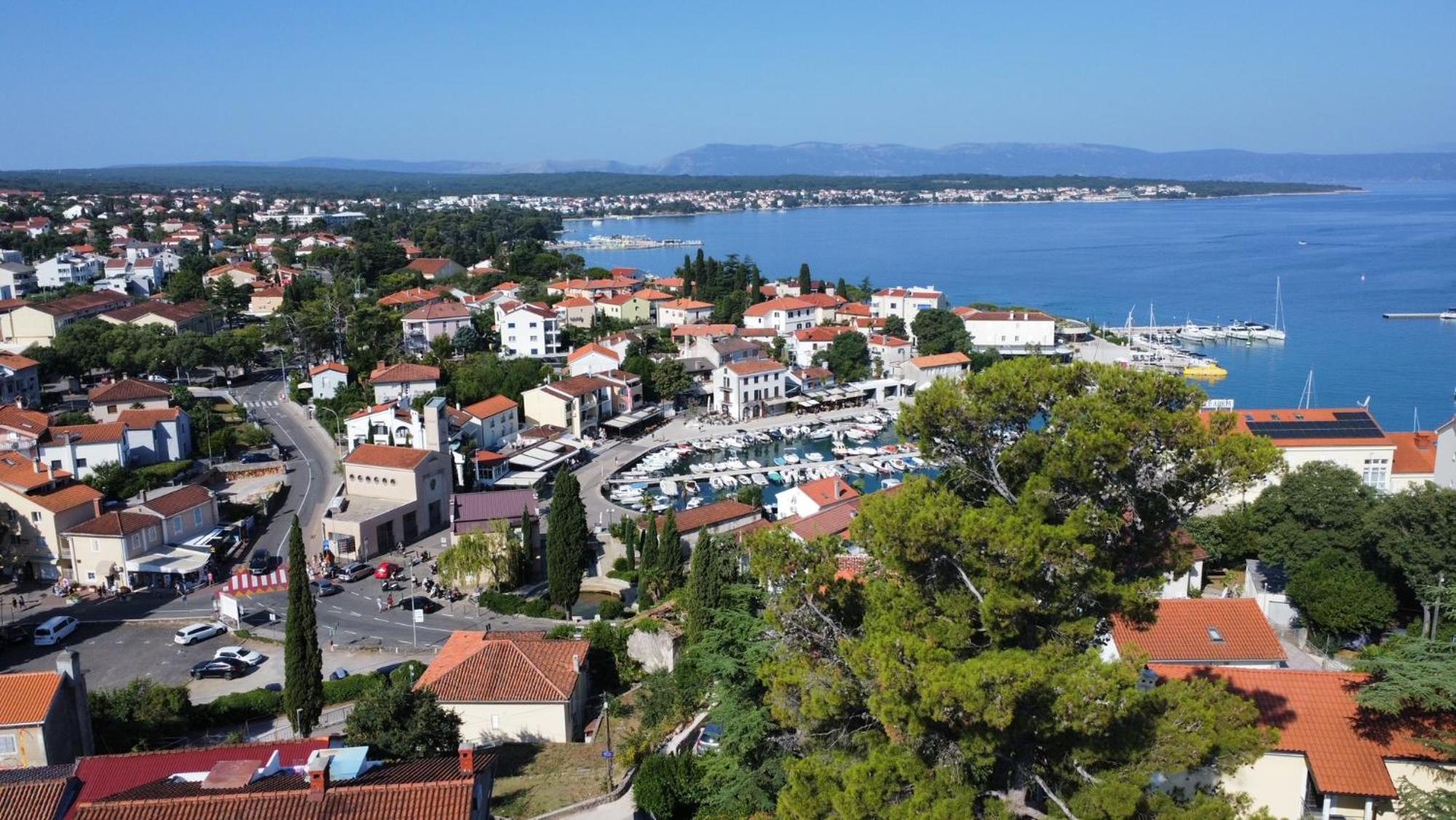 Apartment Olive Malinska - Panoramic Sea View view 5