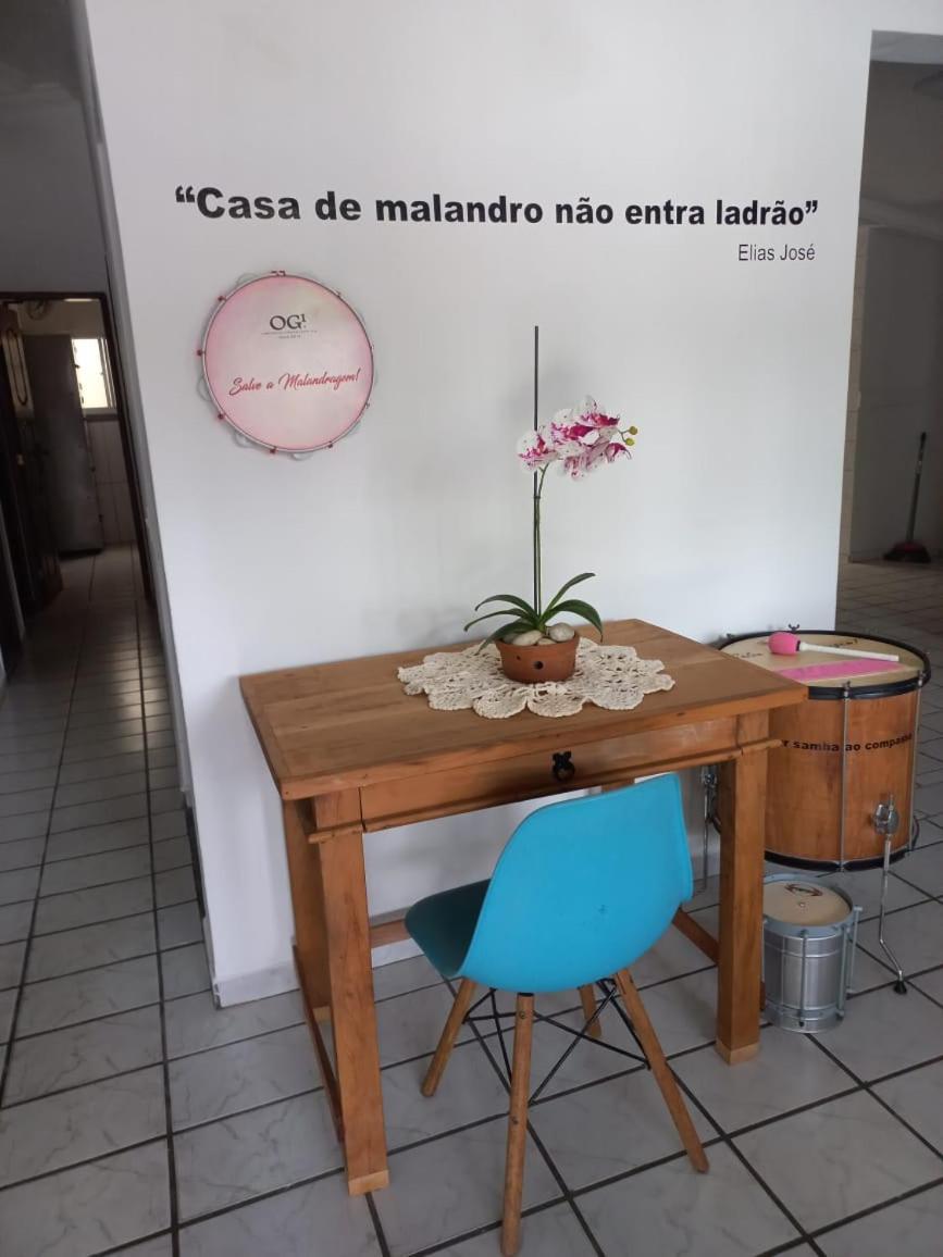 FlordÁfrica espaço de convivência e hospedagem