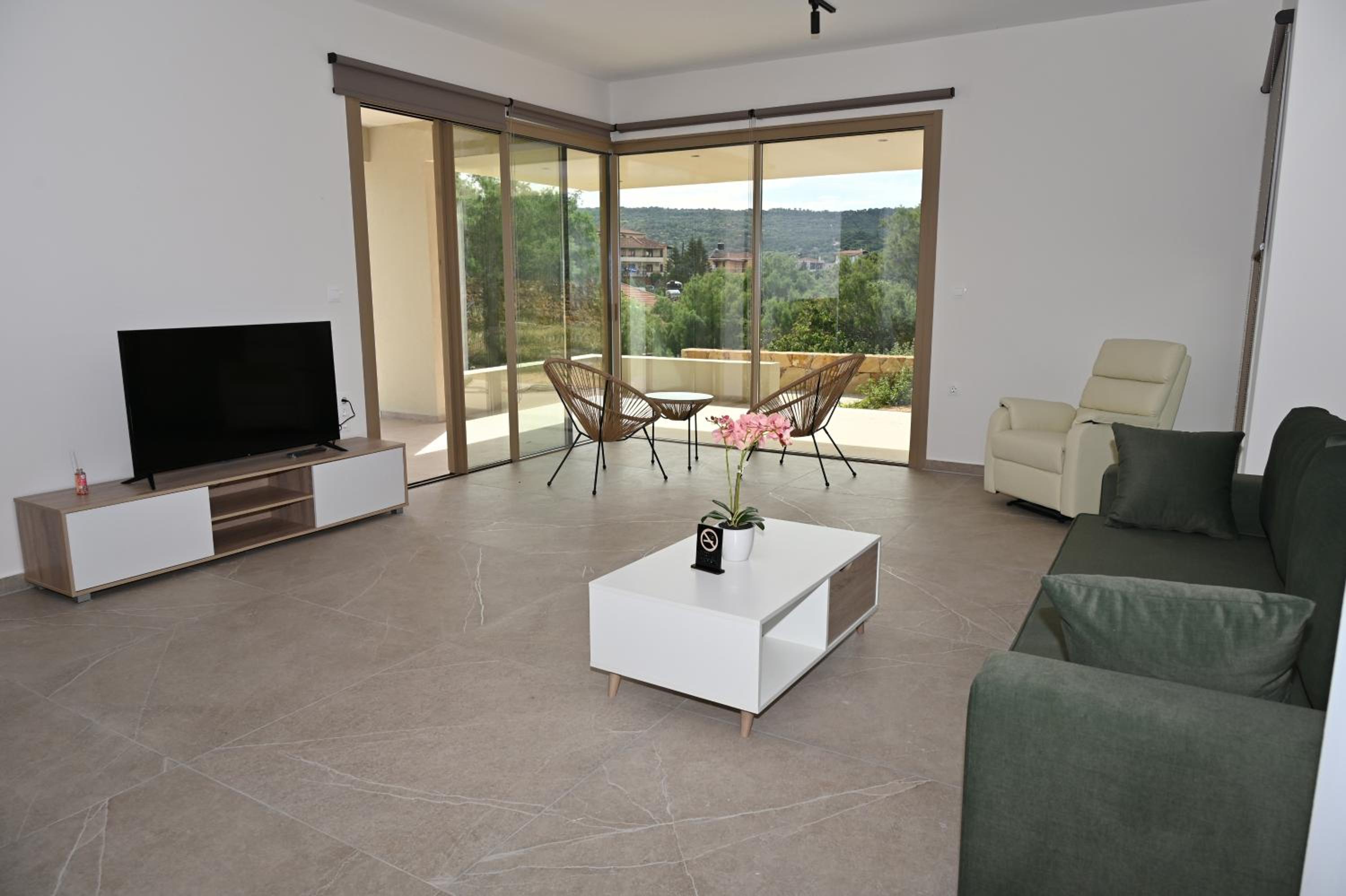 Koumpis Residences