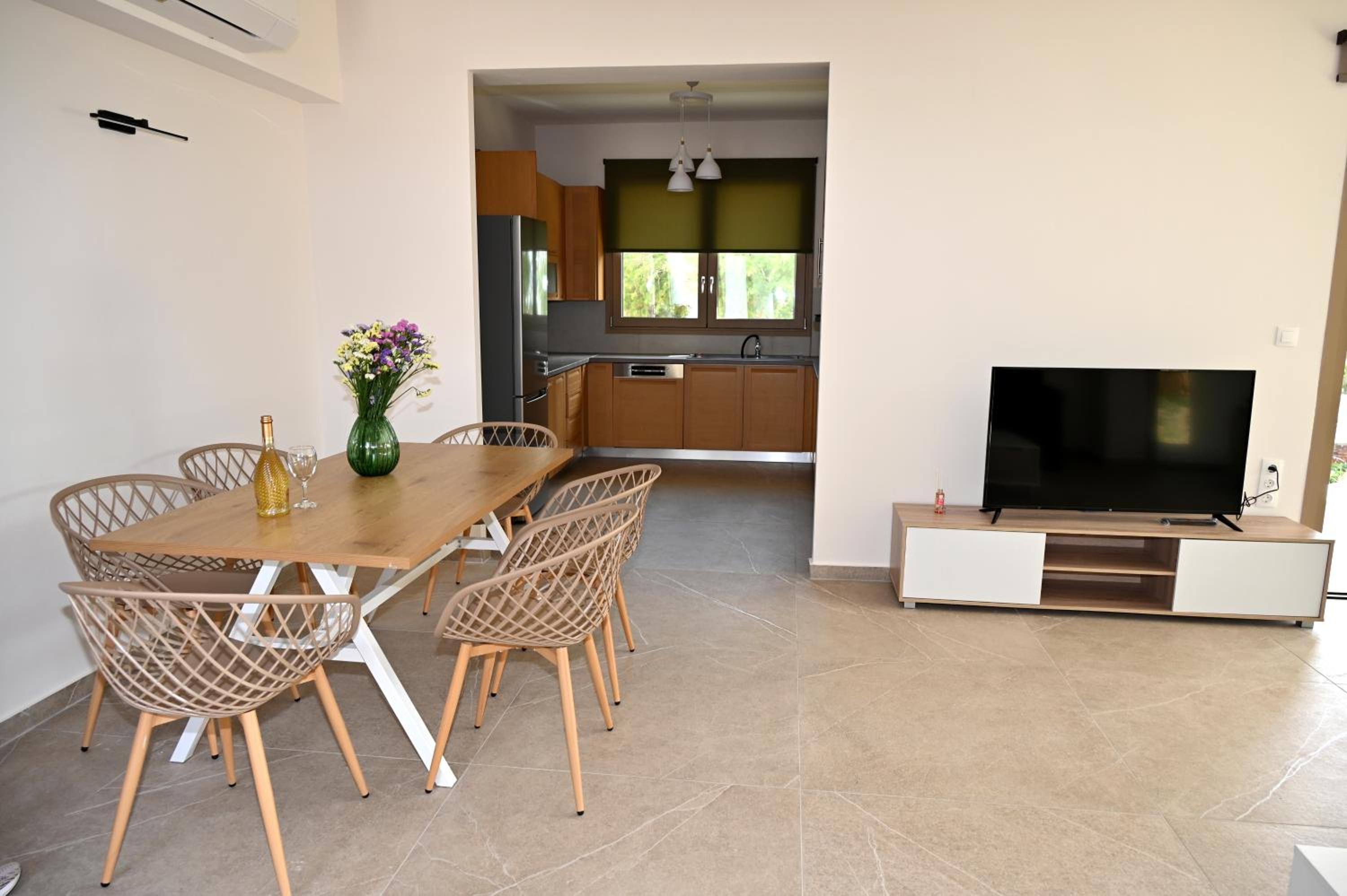 Koumpis Residences
