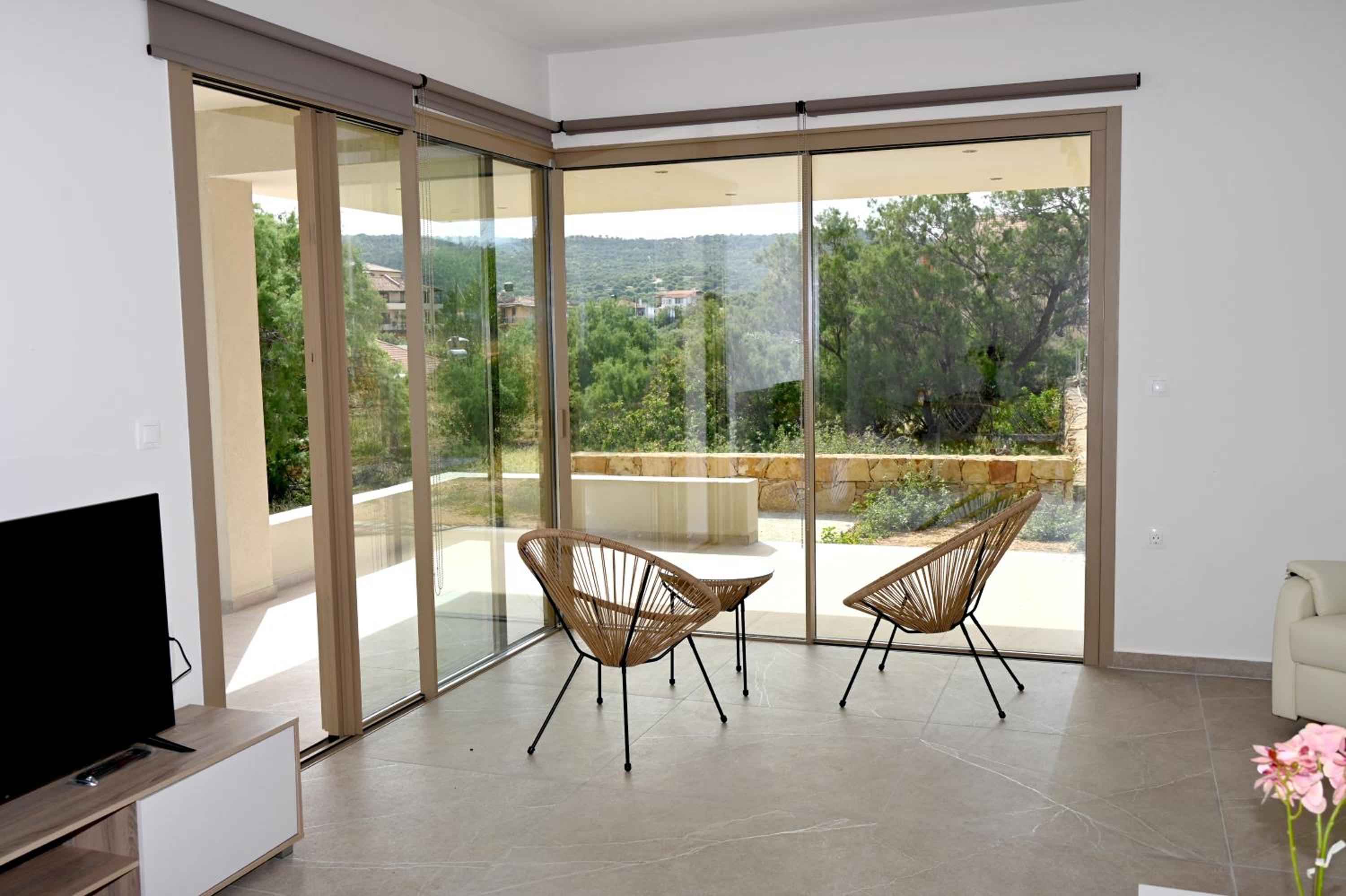 Koumpis Residences