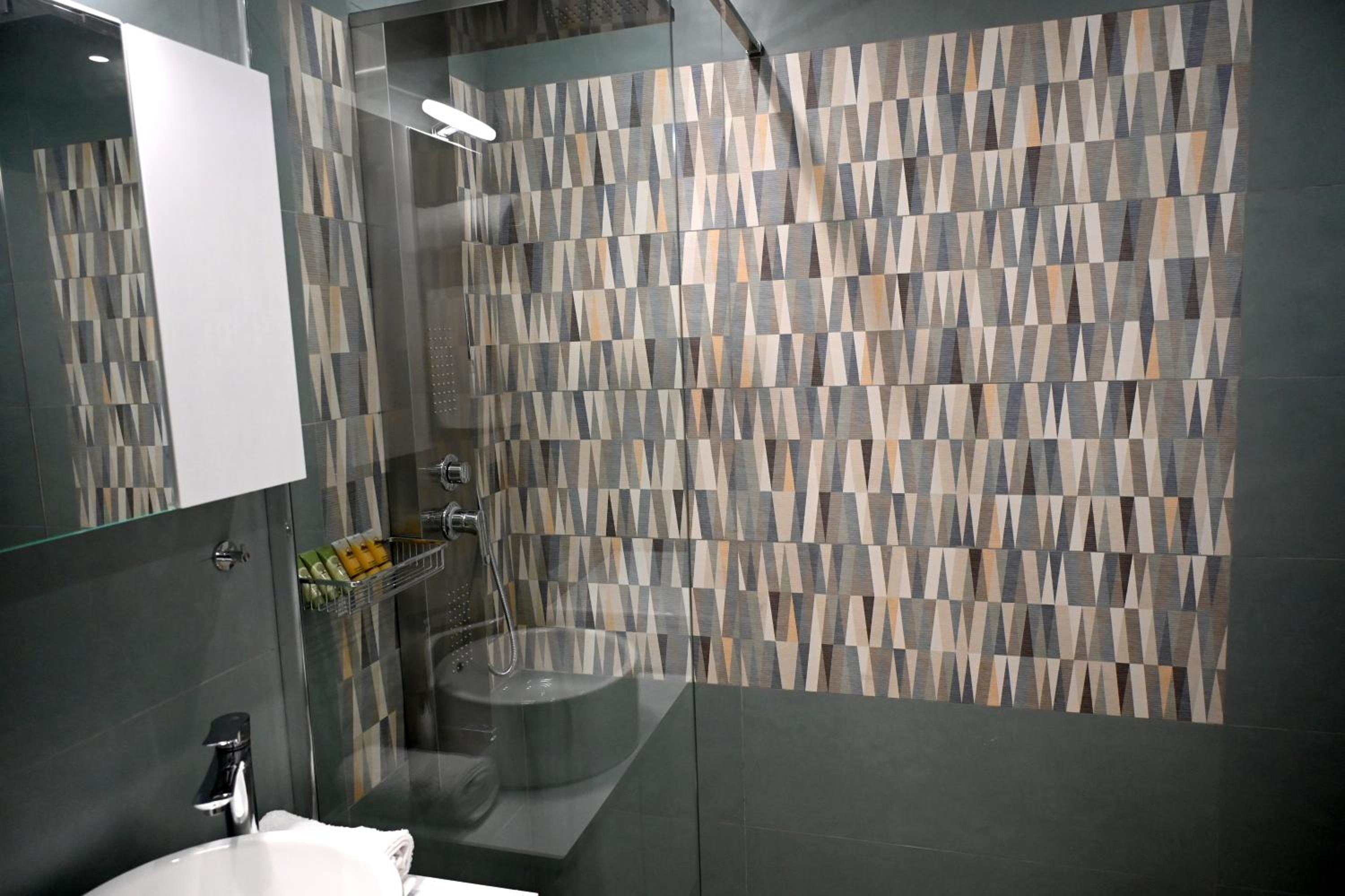 Koumpis Residences