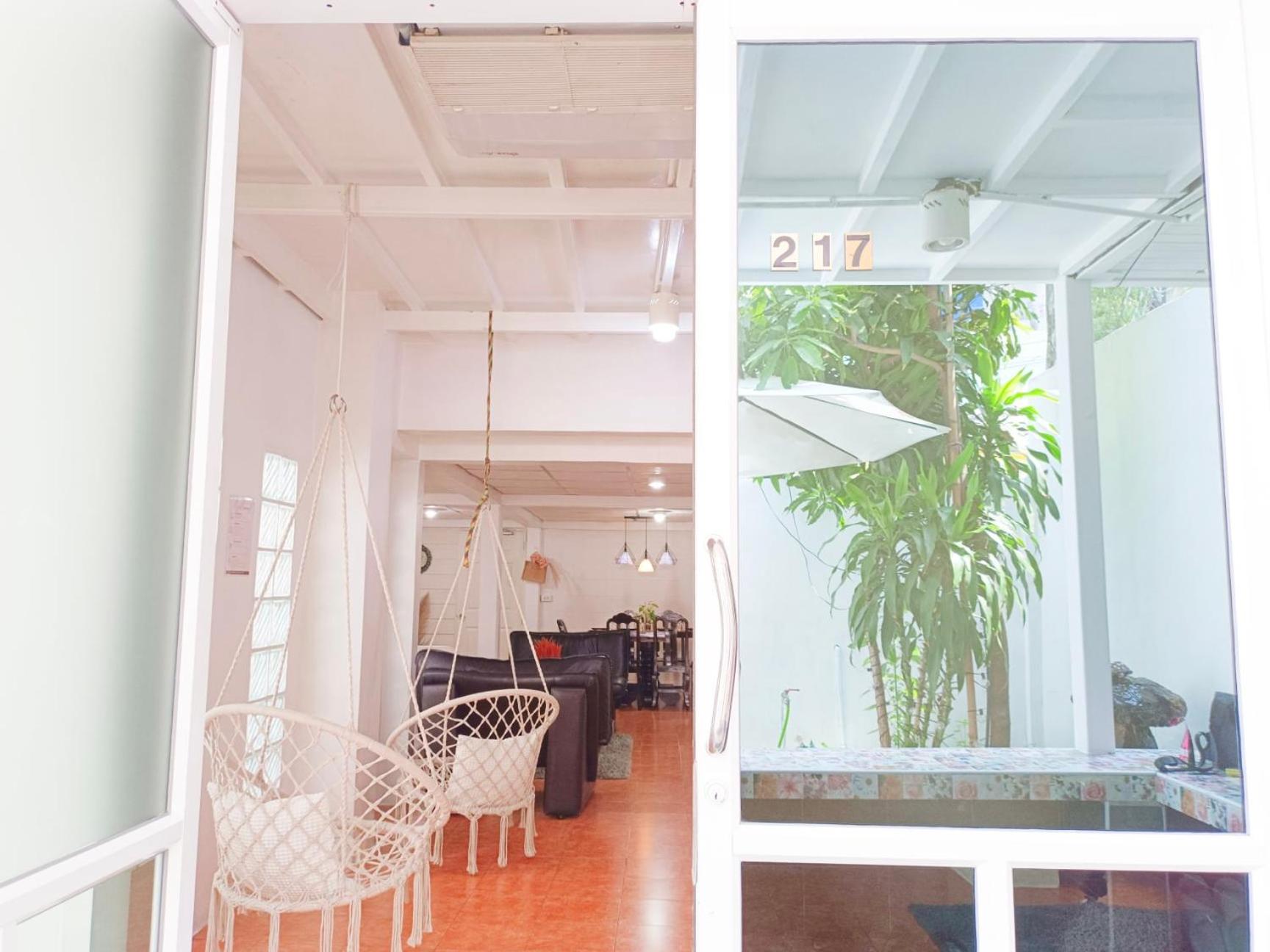 Getaway Villa Bangkok - 4 Bedroom,6 Beds and 5 Bathroom