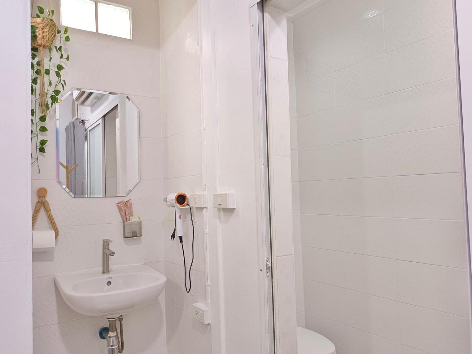 Getaway Villa Bangkok - 4 Bedroom,6 Beds and 5 Bathroom