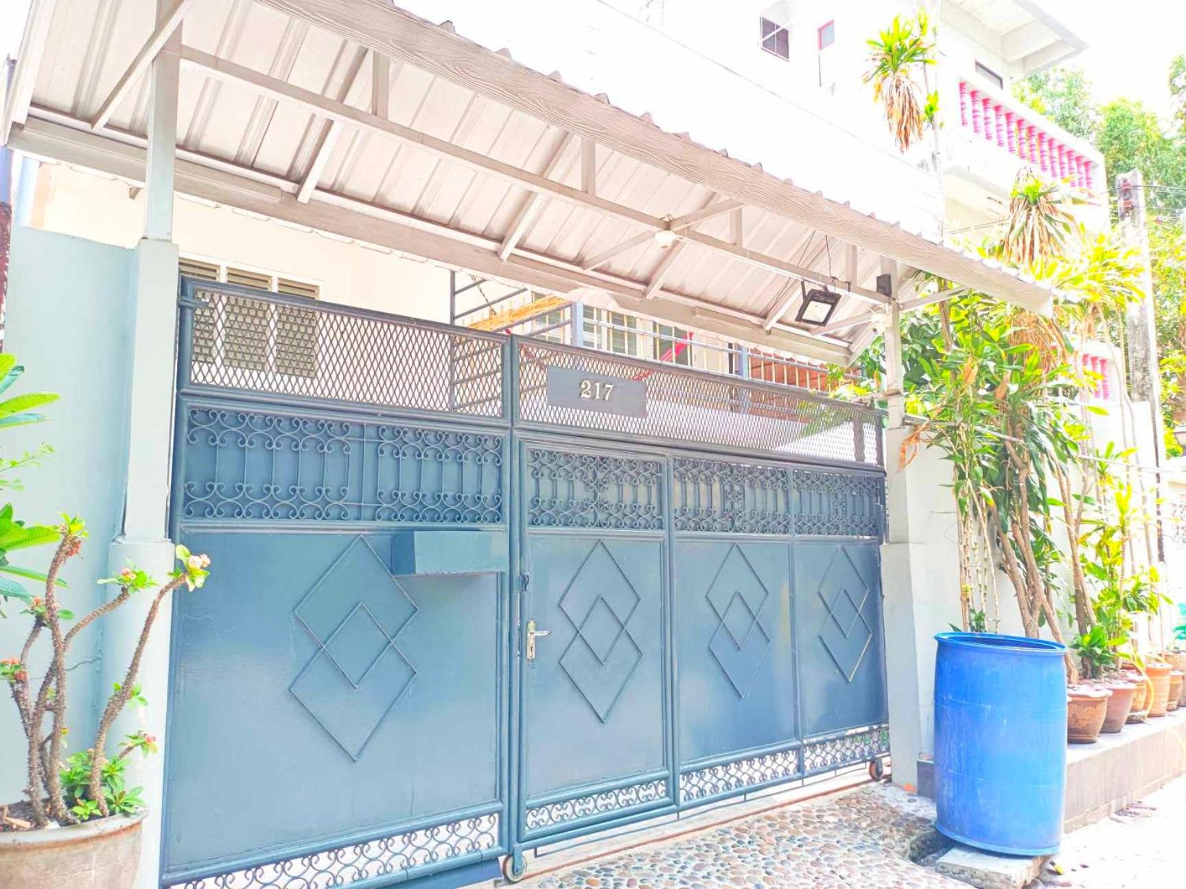 Getaway Villa Bangkok - 4 Bedroom,6 Beds and 5 Bathroom