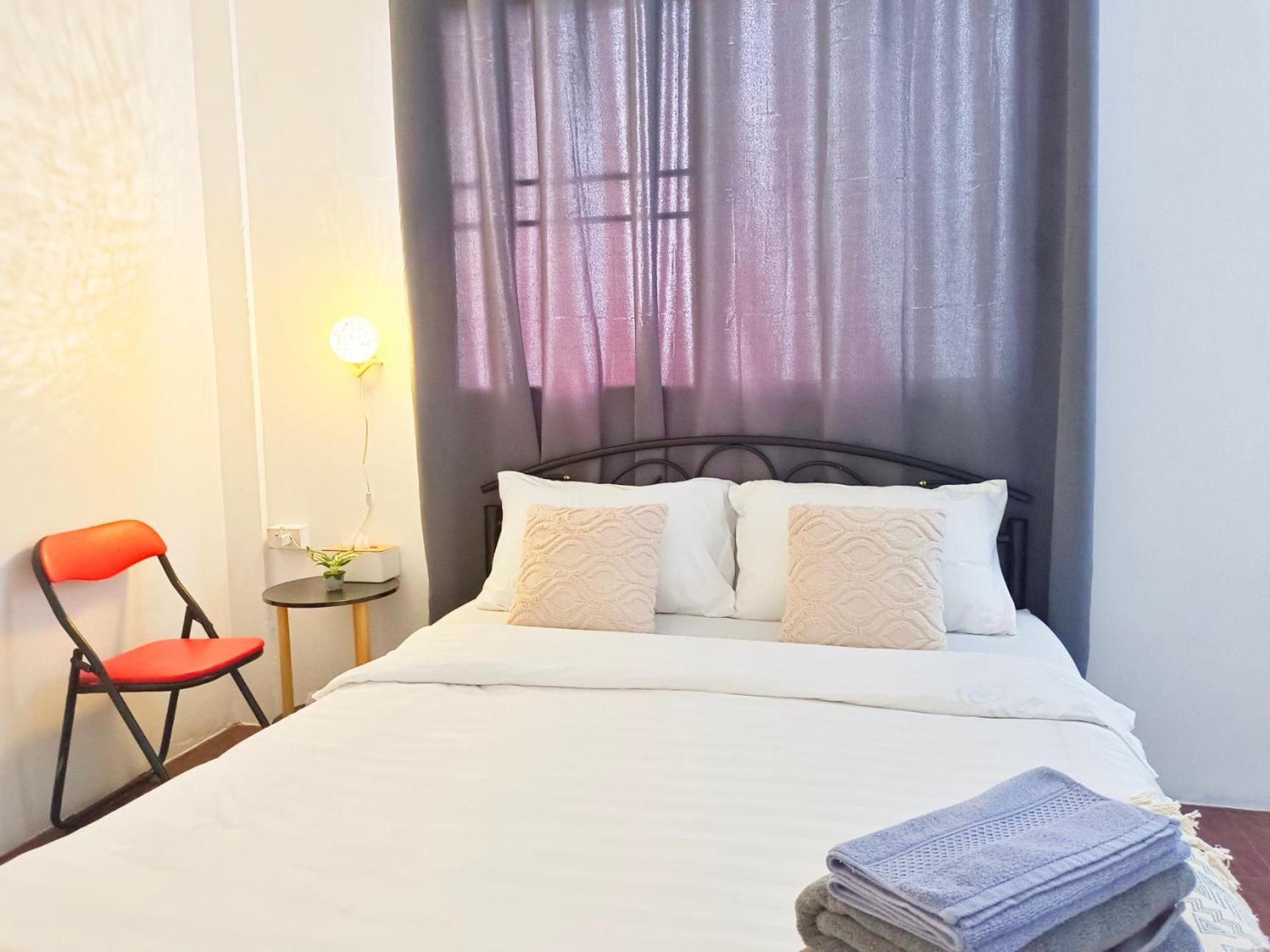 Getaway Villa Bangkok - 4 Bedroom,6 Beds and 5 Bathroom