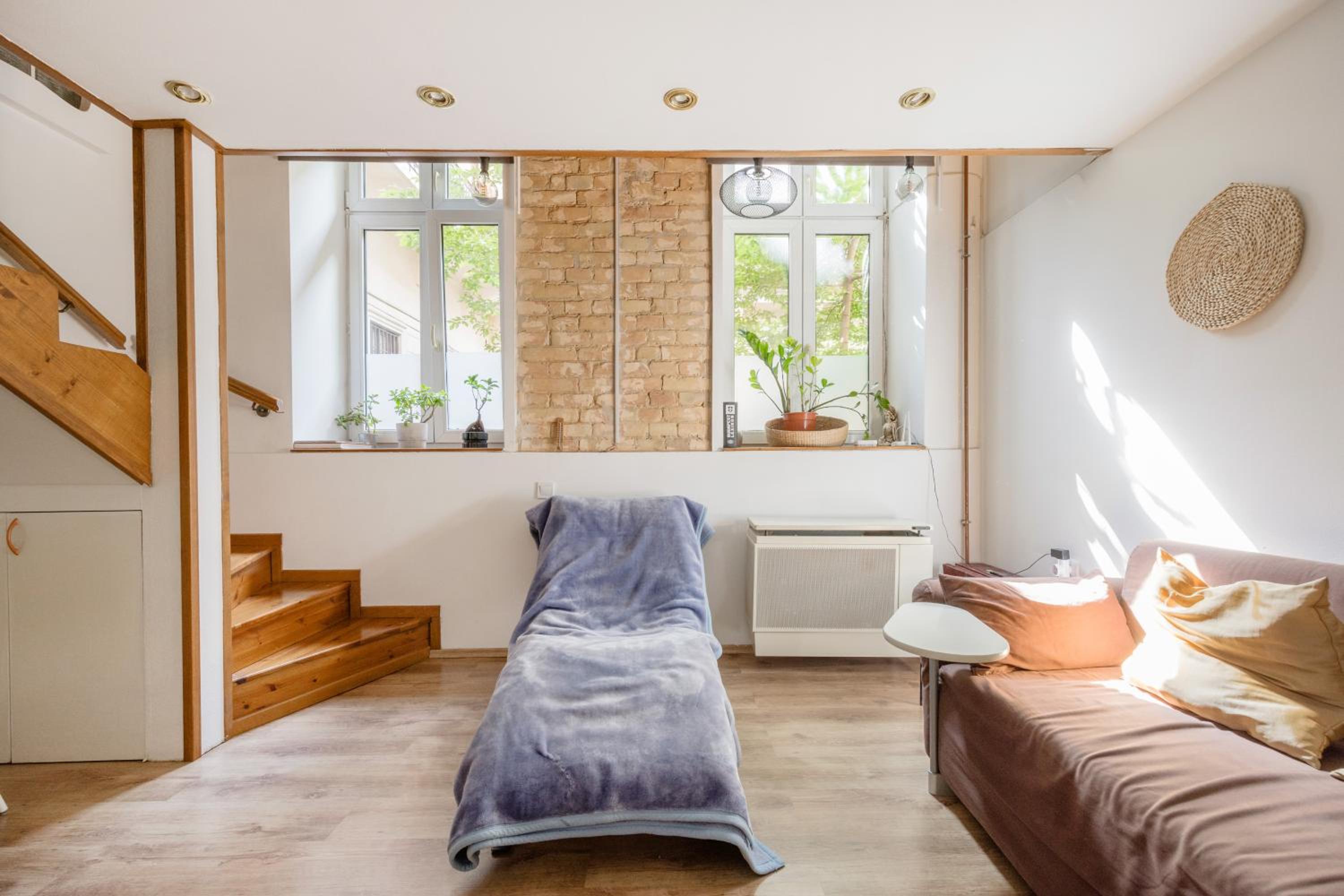 Stylish Natural Apartment with SAUNA - Heroes Square