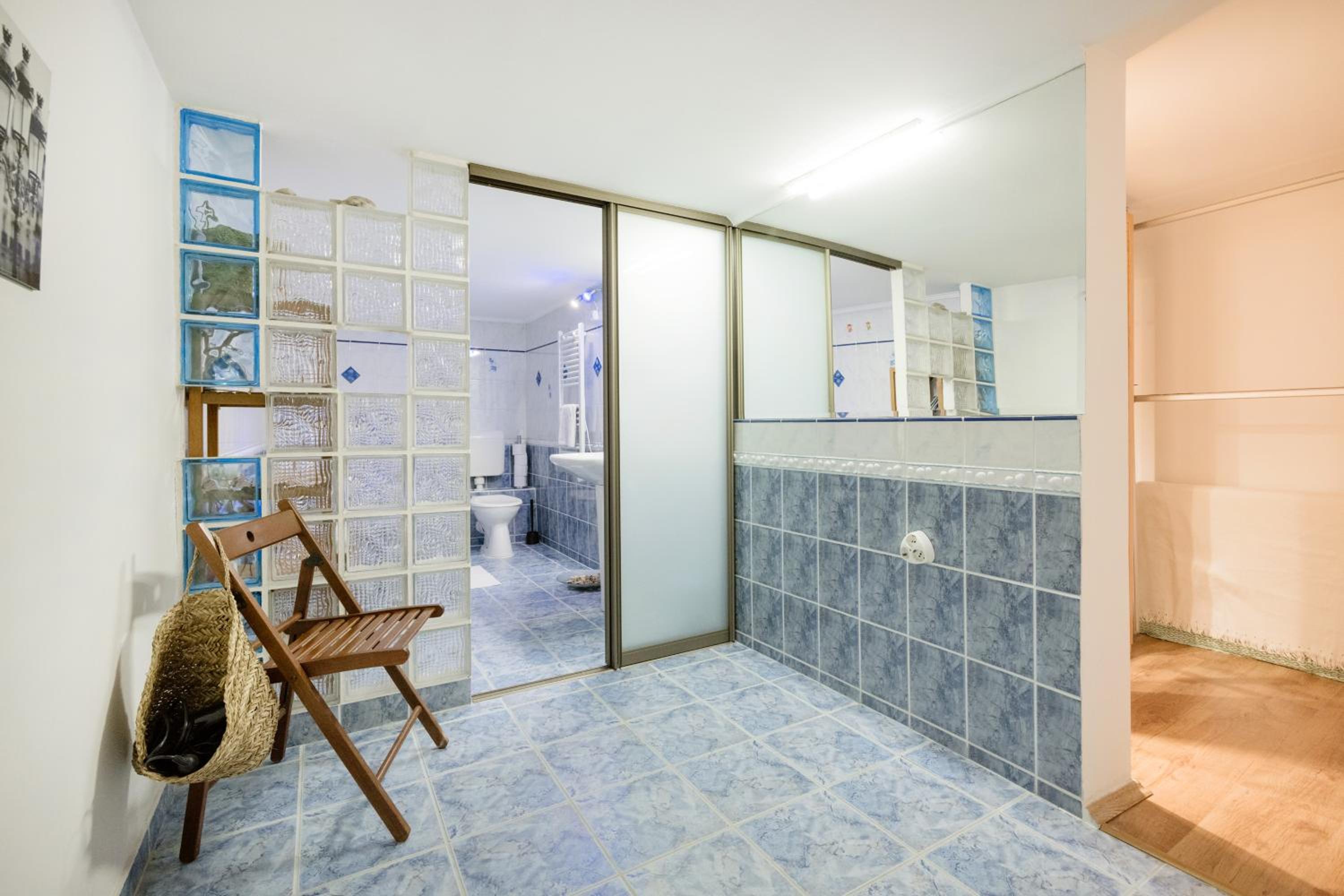 Stylish Natural Apartment with SAUNA - Heroes Square
