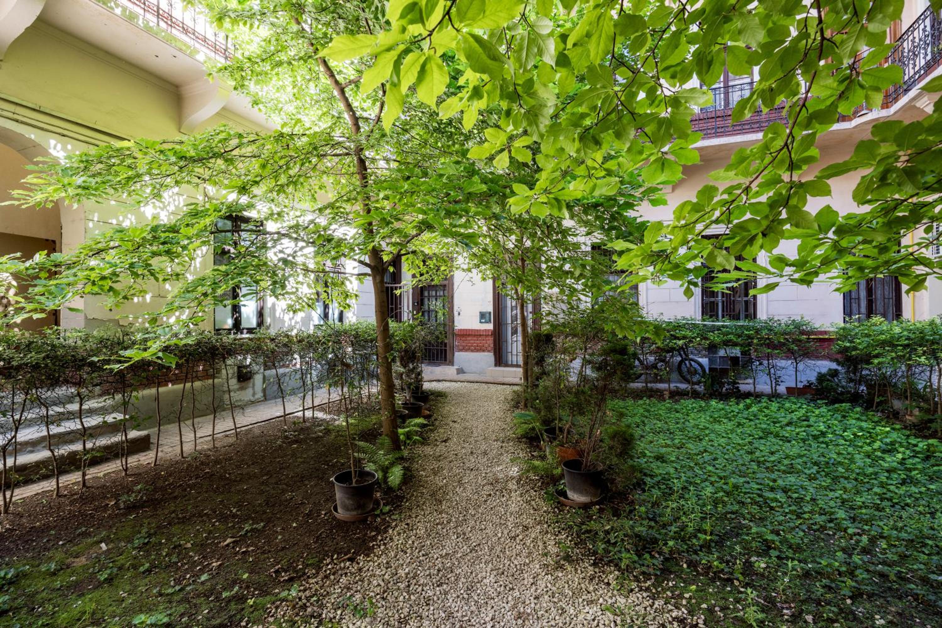 Stylish Natural Apartment with SAUNA - Heroes Square