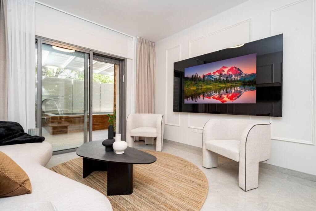 Luxurious Apt with Private Heated Pool City Center view 5