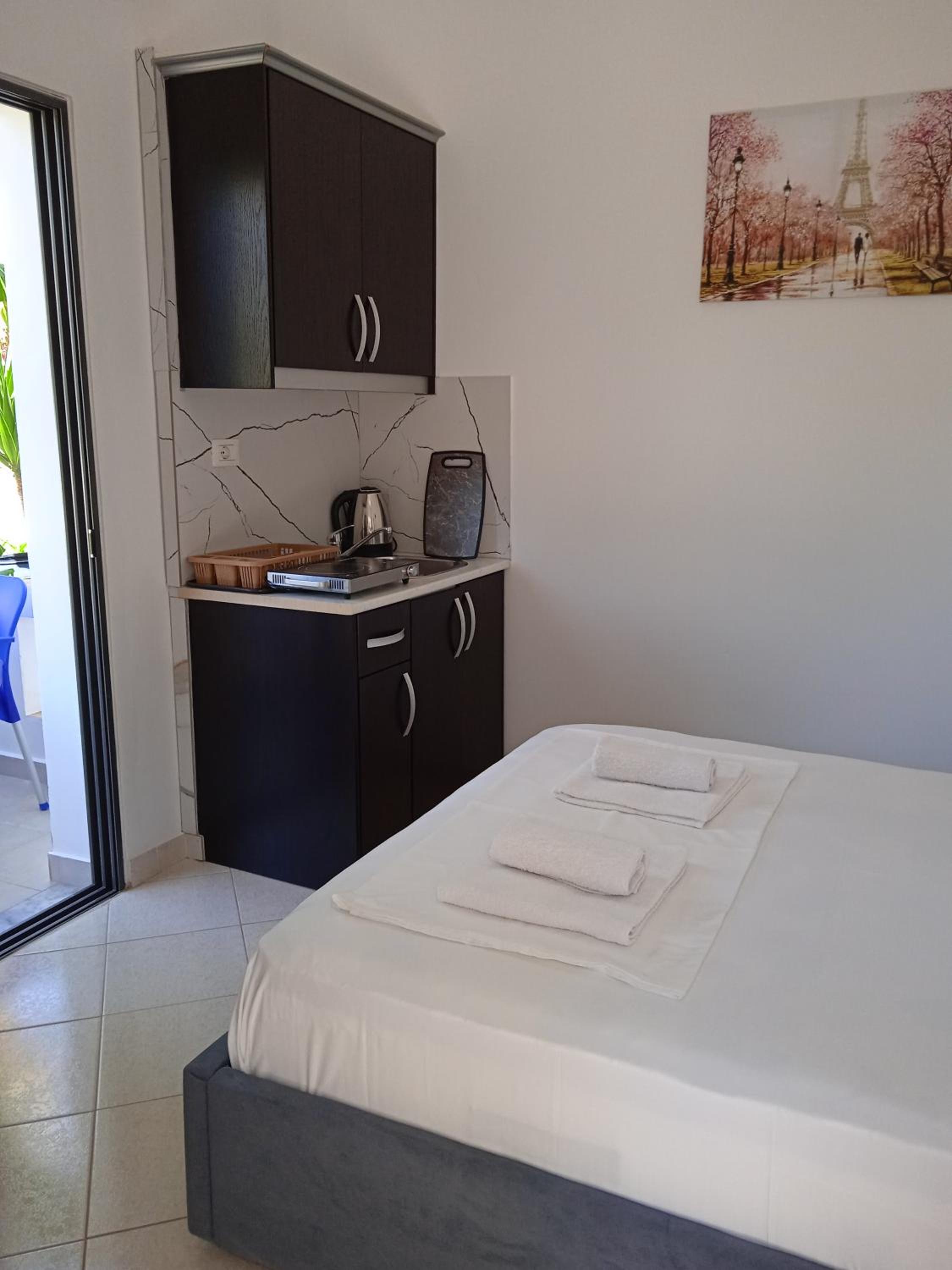 Vila F&M ksamil