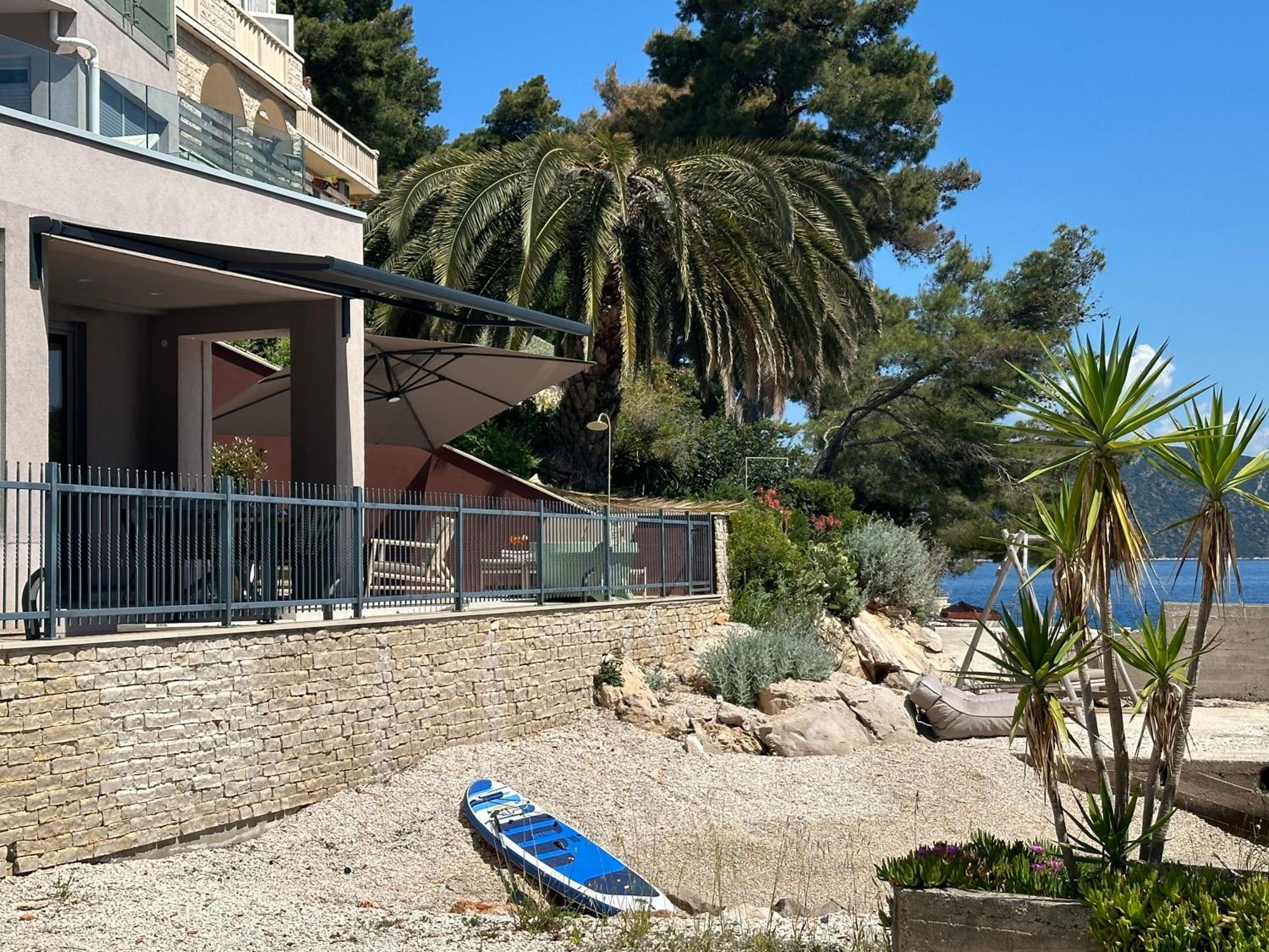 SeaZen Luxury Seaside Apartment Korcula