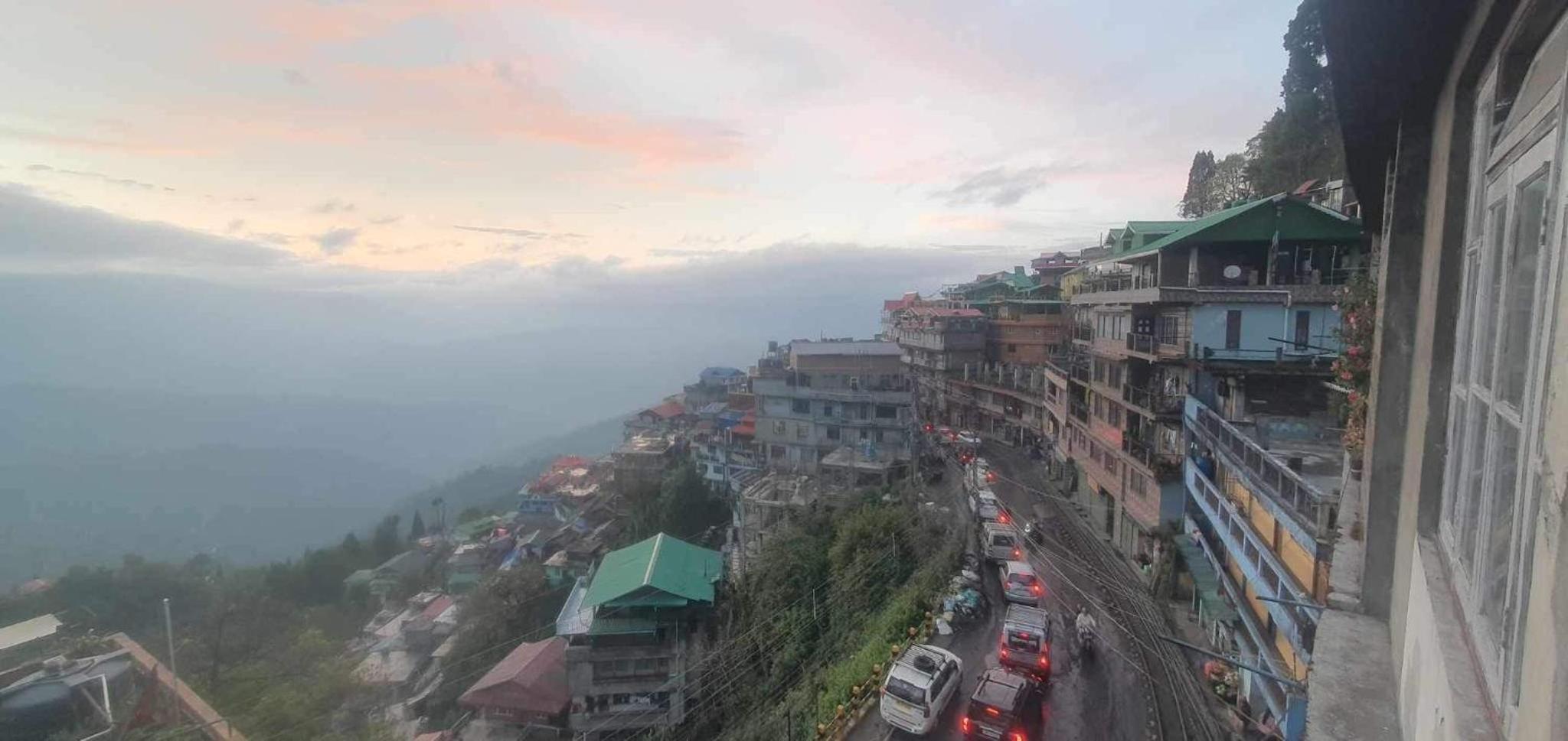 Adhikari niwas