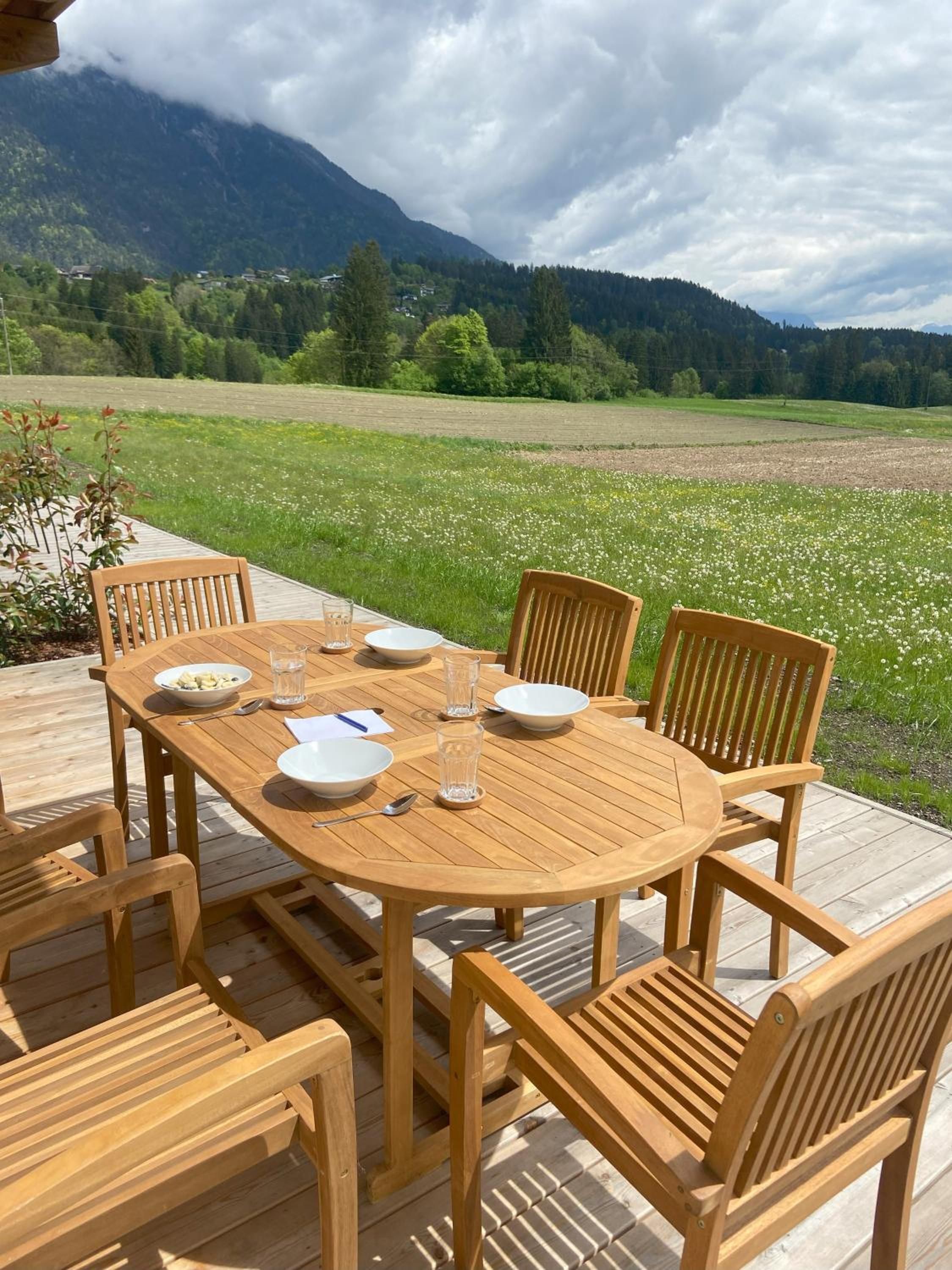 Entspannen im Holzchalet mit Panoramablick, Ruhe und Infrarotsauna