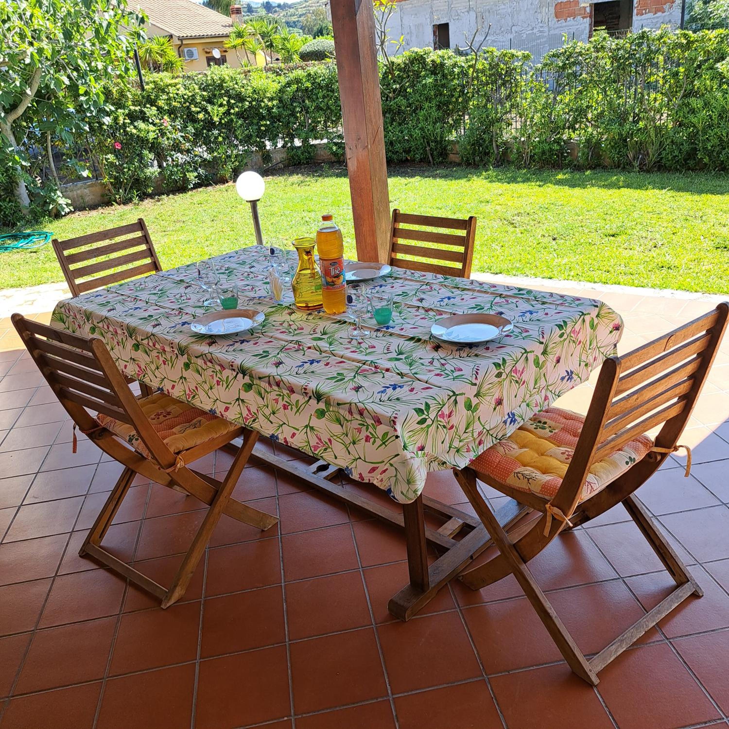 Hotel Tusa Appartavilla Residence Le Case Del Sole Campofelice Di Roccella