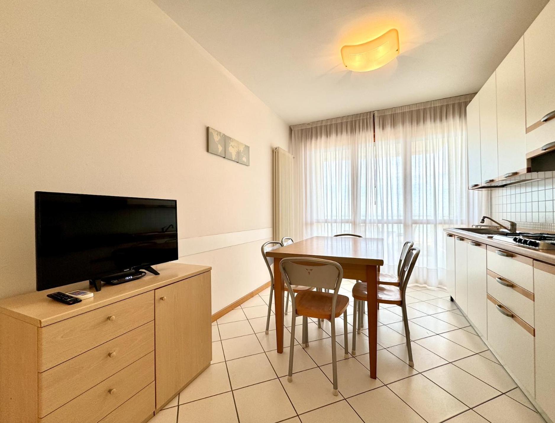 Villa Emy Fronte Mare - Carraro Immobiliare - Family Apartments view 4